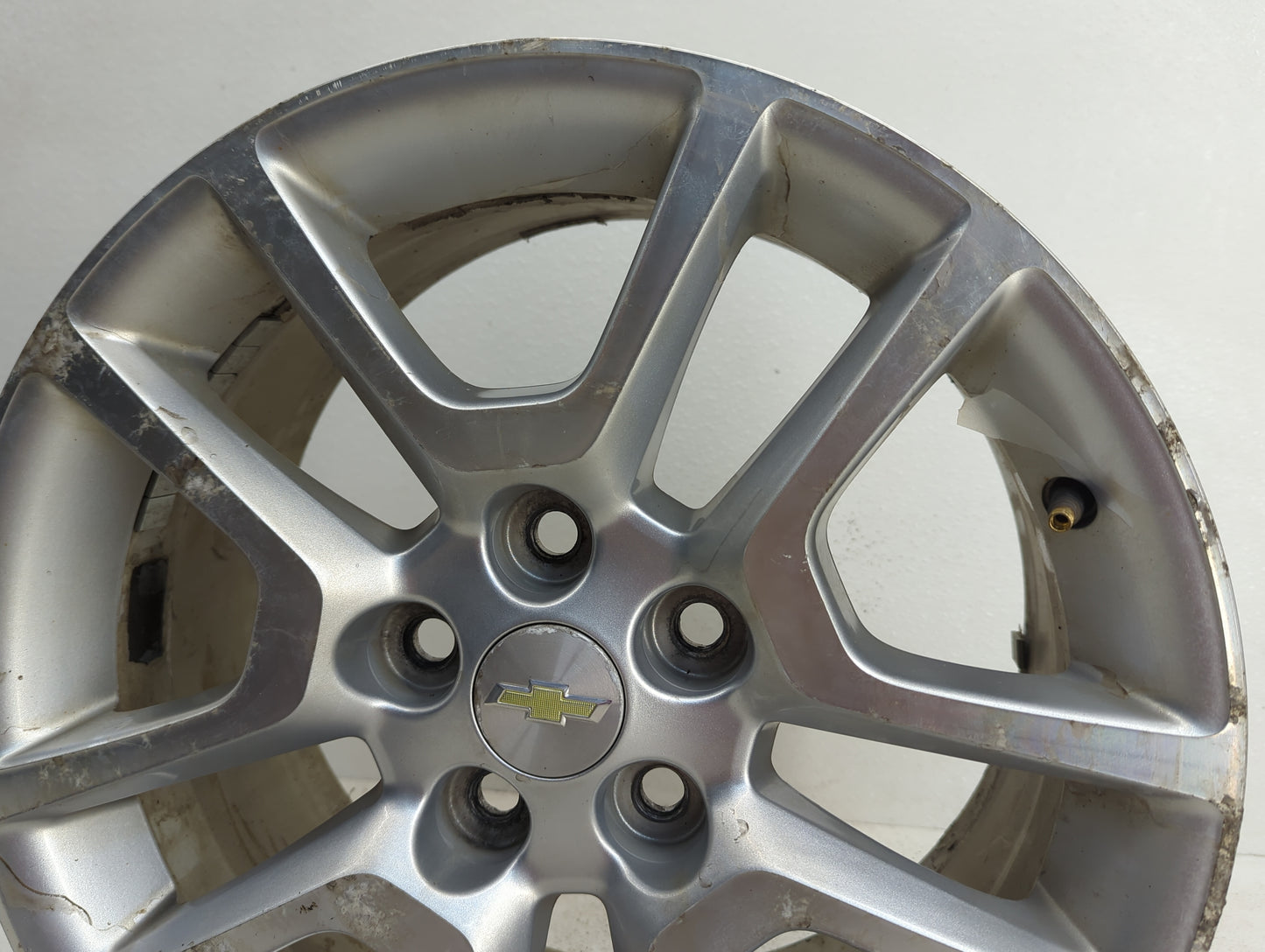 2013-2014 Chevrolet Malibu Oem Wheel Rim - Oemusedautoparts1.com