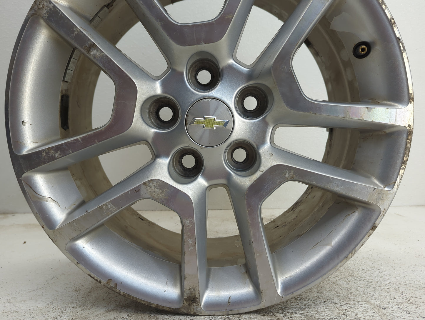 2013-2014 Chevrolet Malibu Oem Wheel Rim - Oemusedautoparts1.com