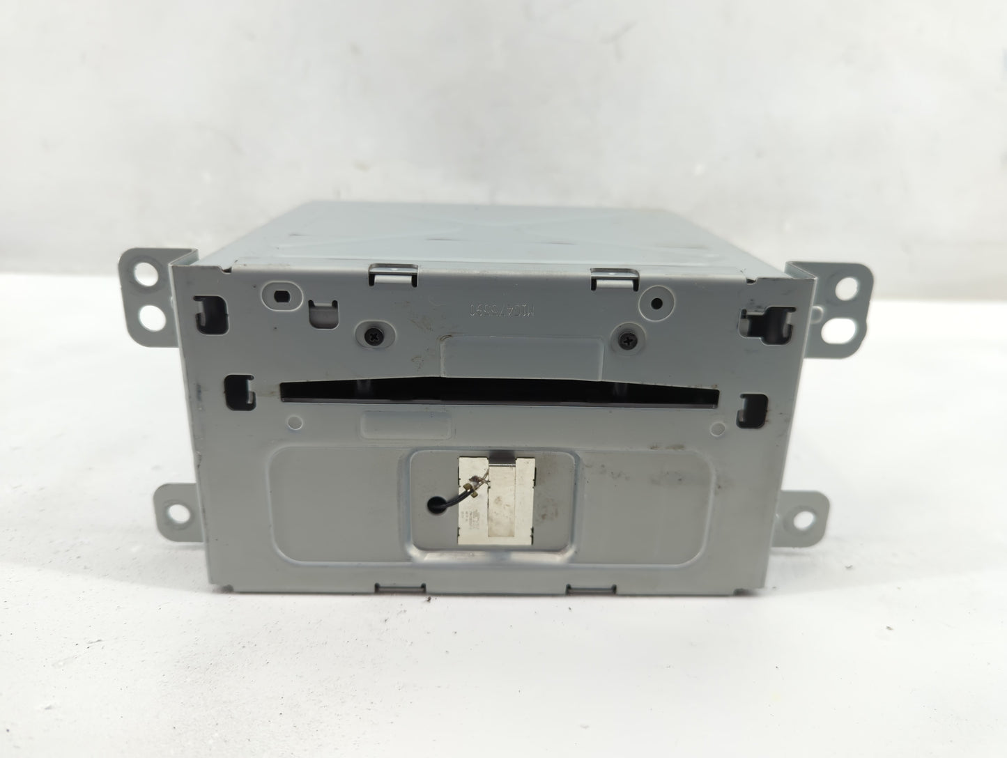 2013 Chevrolet Malibu Radio AM FM Cd Player Receiver Replacement P/N:22925286 Fits OEM Used Auto Parts - Oemusedautoparts1.c