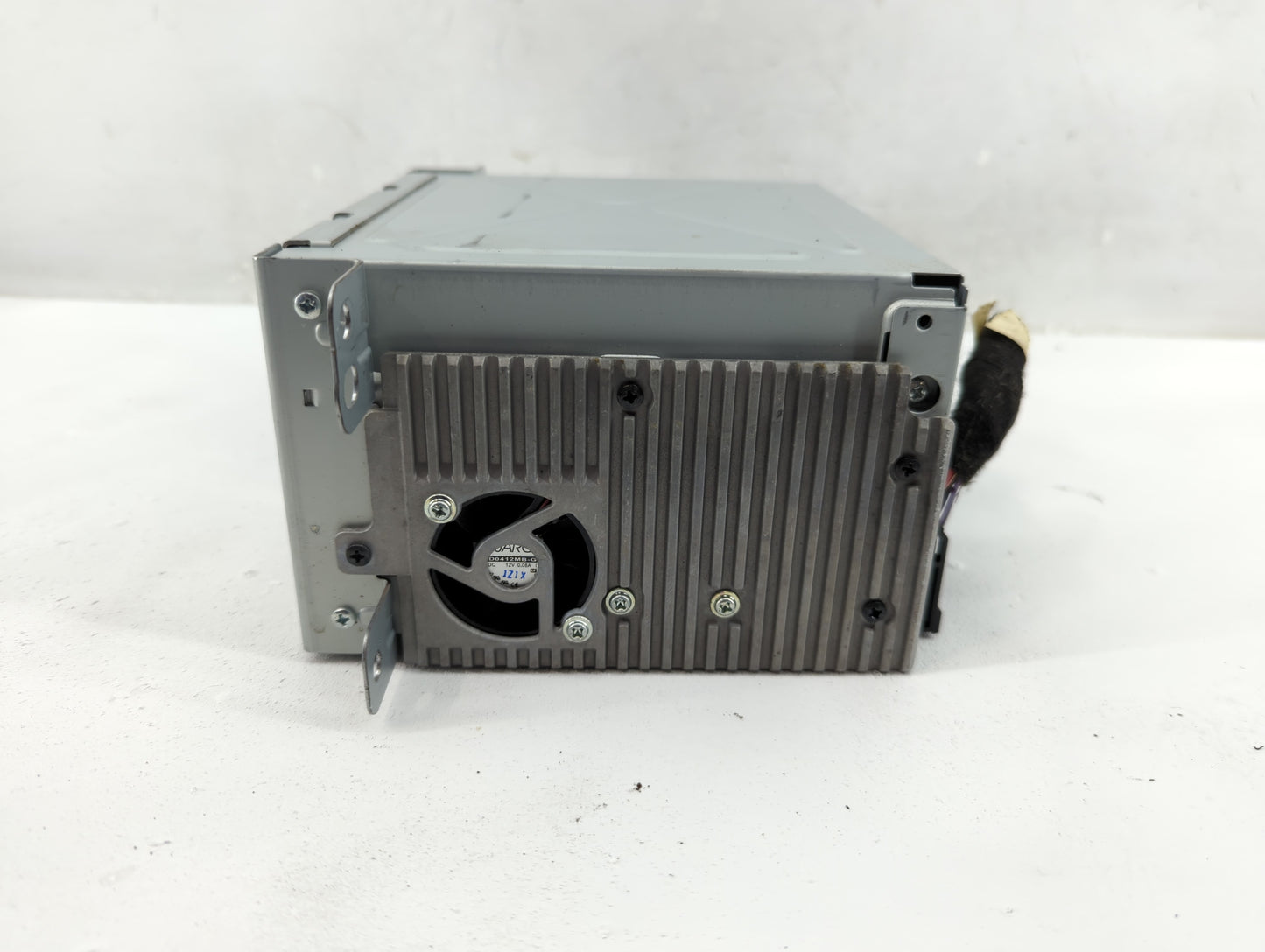 2013 Chevrolet Malibu Radio AM FM Cd Player Receiver Replacement P/N:22925286 Fits OEM Used Auto Parts - Oemusedautoparts1.c