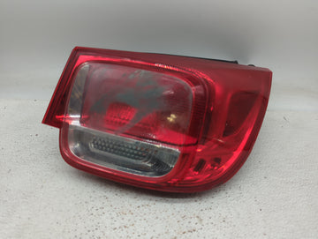 2013-2016 Chevrolet Malibu Tail Light Assembly Passenger Right OEM P/N:25919025 Fits Fits 2013 2014 2015 2016 OEM Used Auto 
