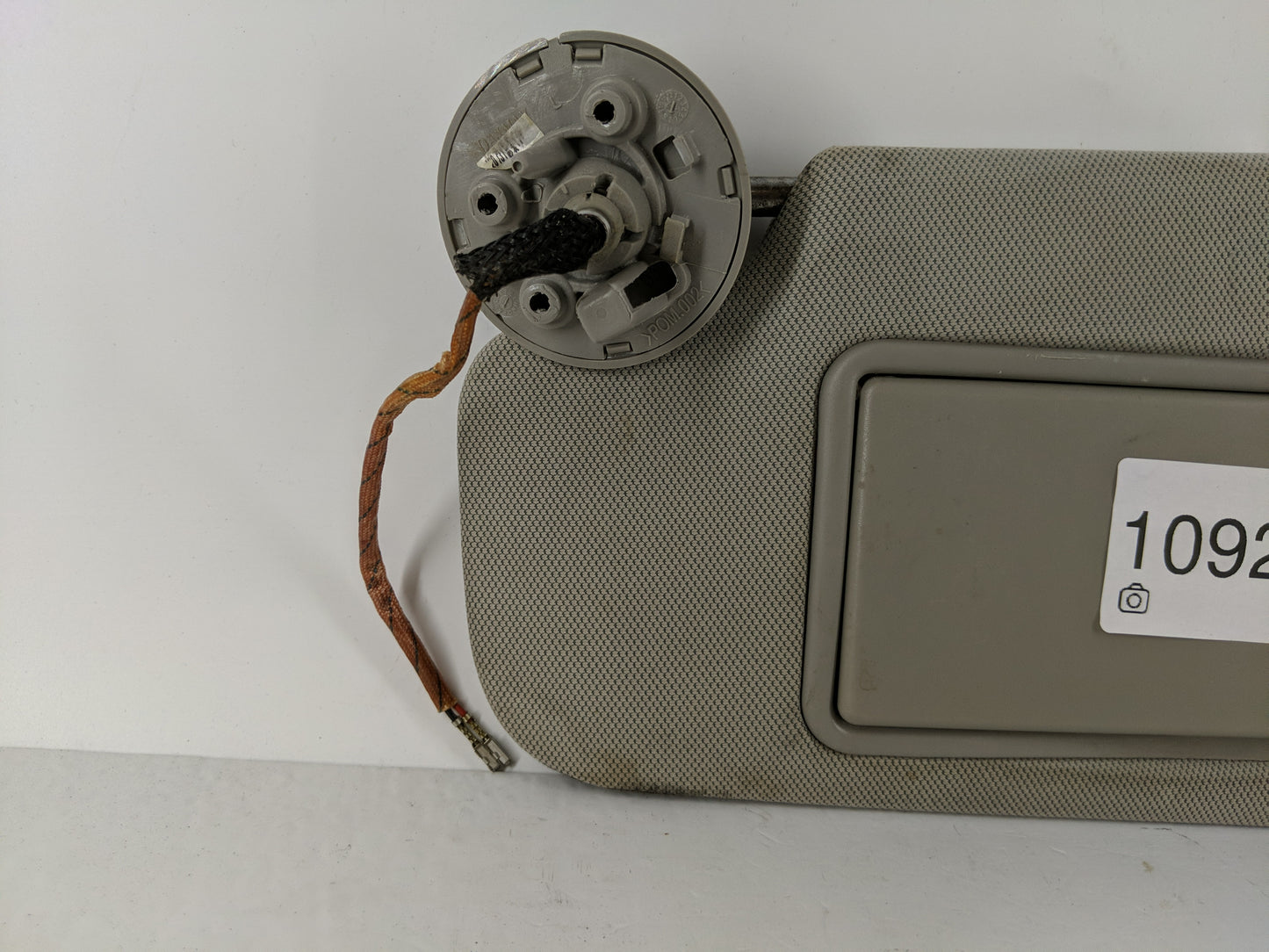 2013-2016 Chevrolet Malibu Sun Visor Shade Replacement Driver Left Mirror Fits Fits 2013 2014 2015 2016 OEM Used Auto Parts 