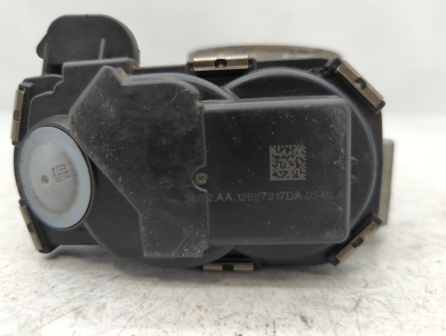 2013-2015 Chevrolet Malibu Throttle Body P/N:12627217DA Fits Fits 2013 2014 2015 2017 2018 2019 2020 OEM Used Auto Parts - O