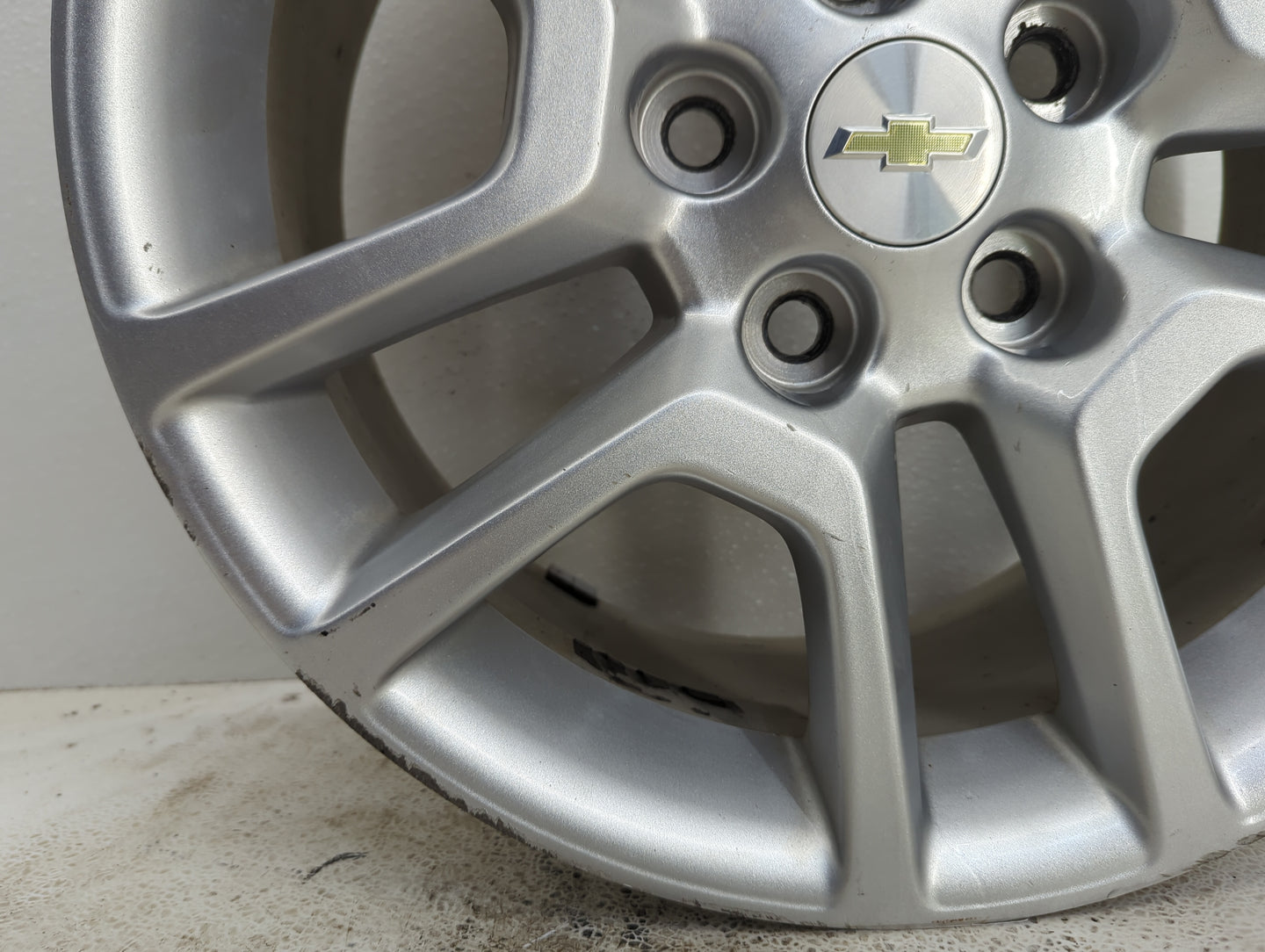2013-2014 Chevrolet Malibu Oem Wheel Rim - Oemusedautoparts1.com