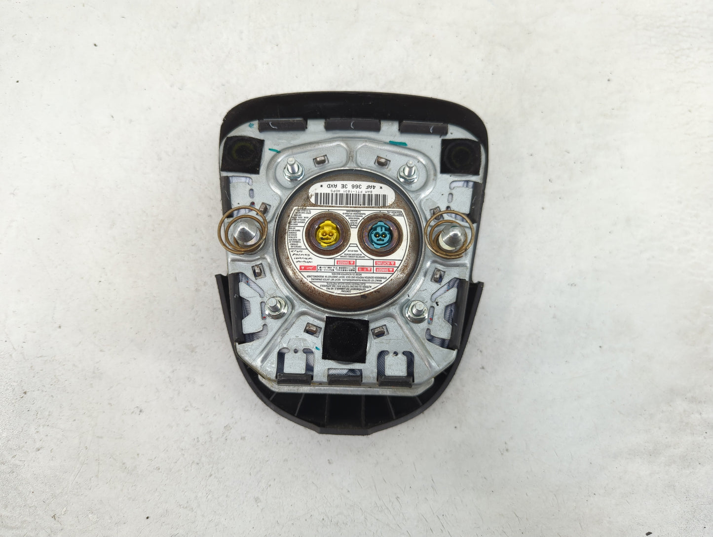 2013-2016 Chevrolet Malibu Air Bag Driver Left Steering Wheel Mounted - Oemusedautoparts1.com