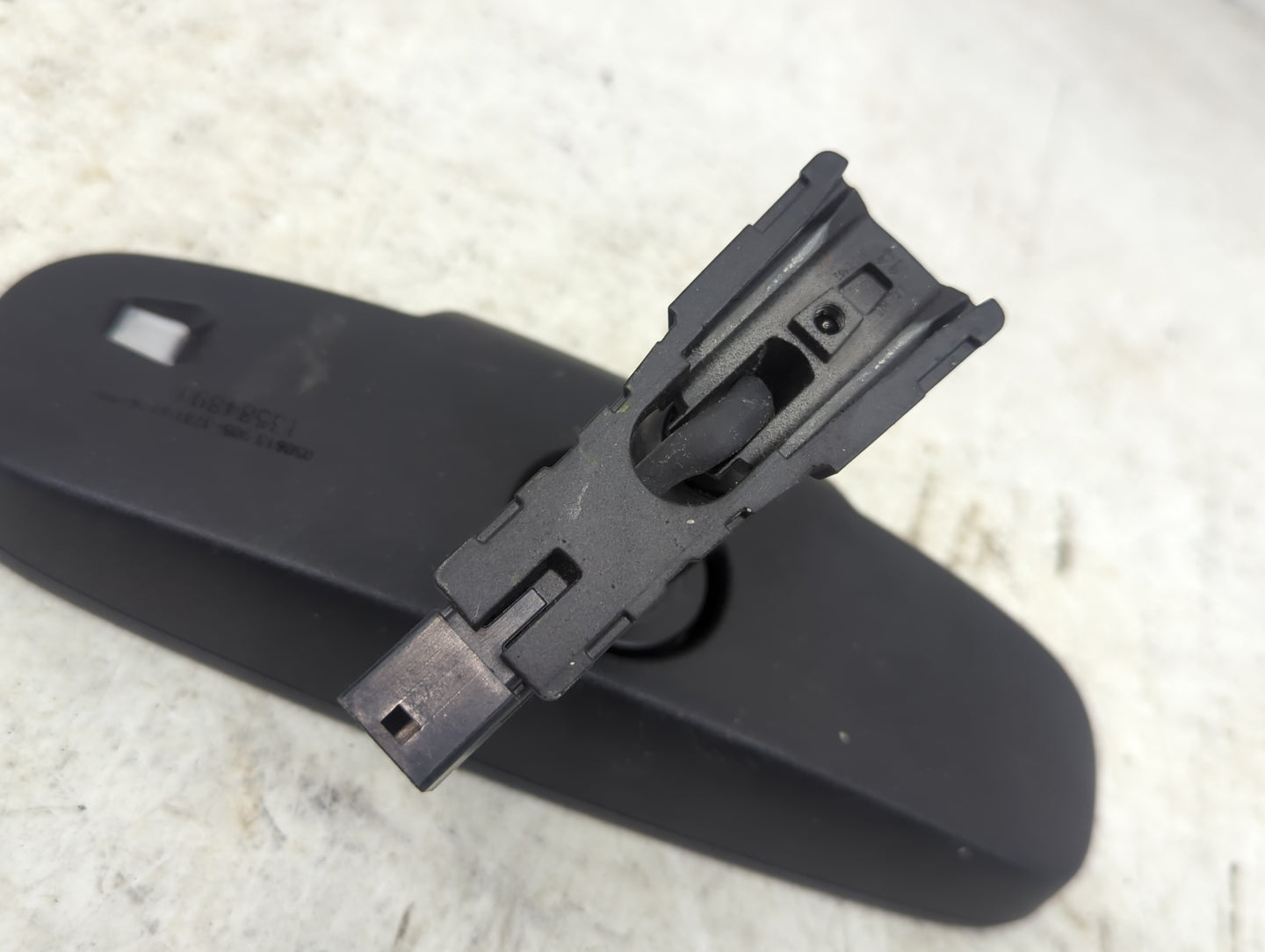 2013-2016 Chevrolet Malibu Interior Rear View Mirror Replacement OEM Fits OEM Used Auto Parts - Oemusedautoparts1.com