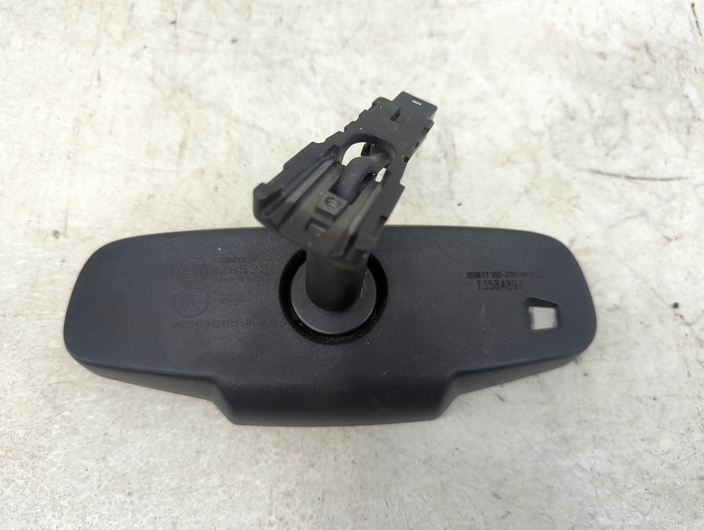 2013-2016 Chevrolet Malibu Interior Rear View Mirror Replacement OEM Fits OEM Used Auto Parts - Oemusedautoparts1.com