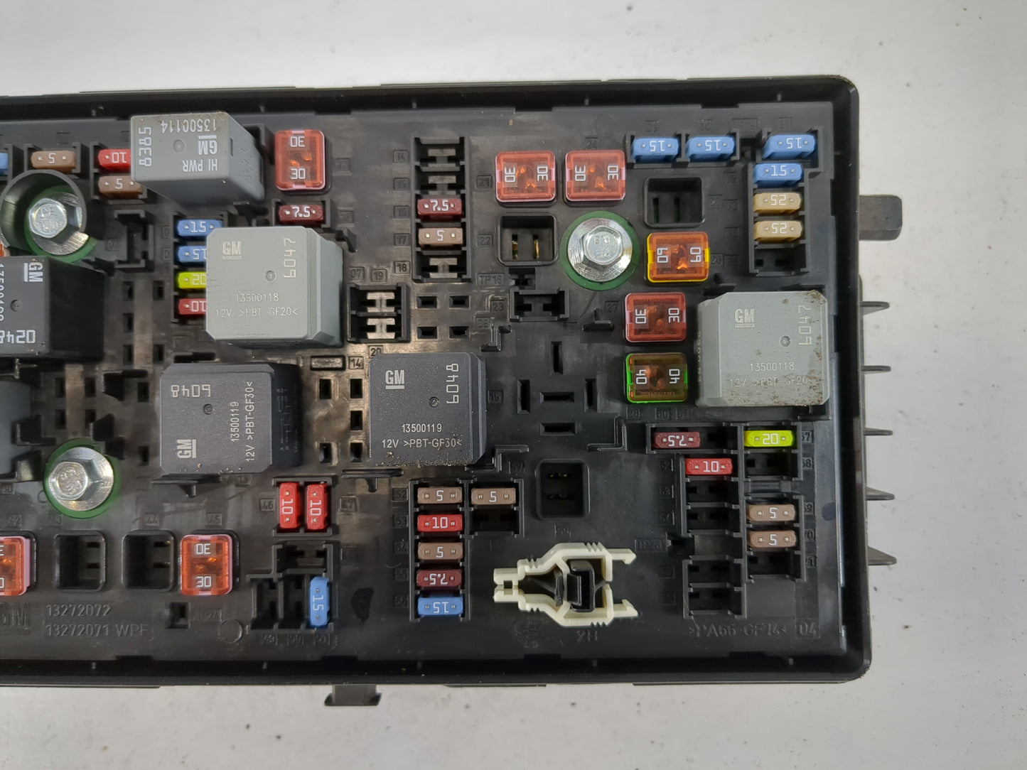 2013 Chevrolet Malibu Fusebox Fuse Box Panel Relay Module P/N:22892003 Fits OEM Used Auto Parts - Oemusedautoparts1.com