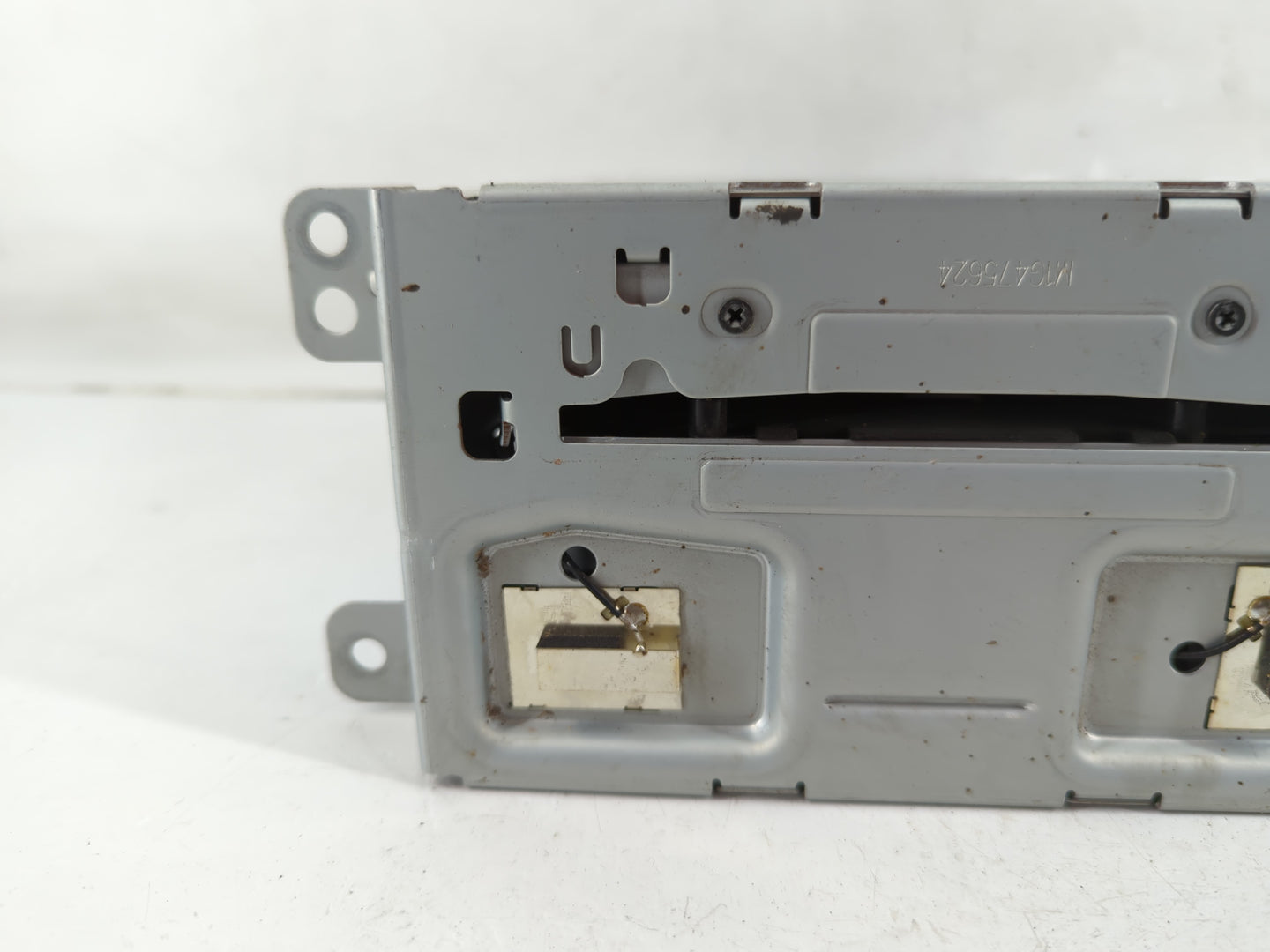 2013 Chevrolet Malibu Radio AM FM Cd Player Receiver Replacement P/N:23140543 Fits OEM Used Auto Parts - Oemusedautoparts1.c