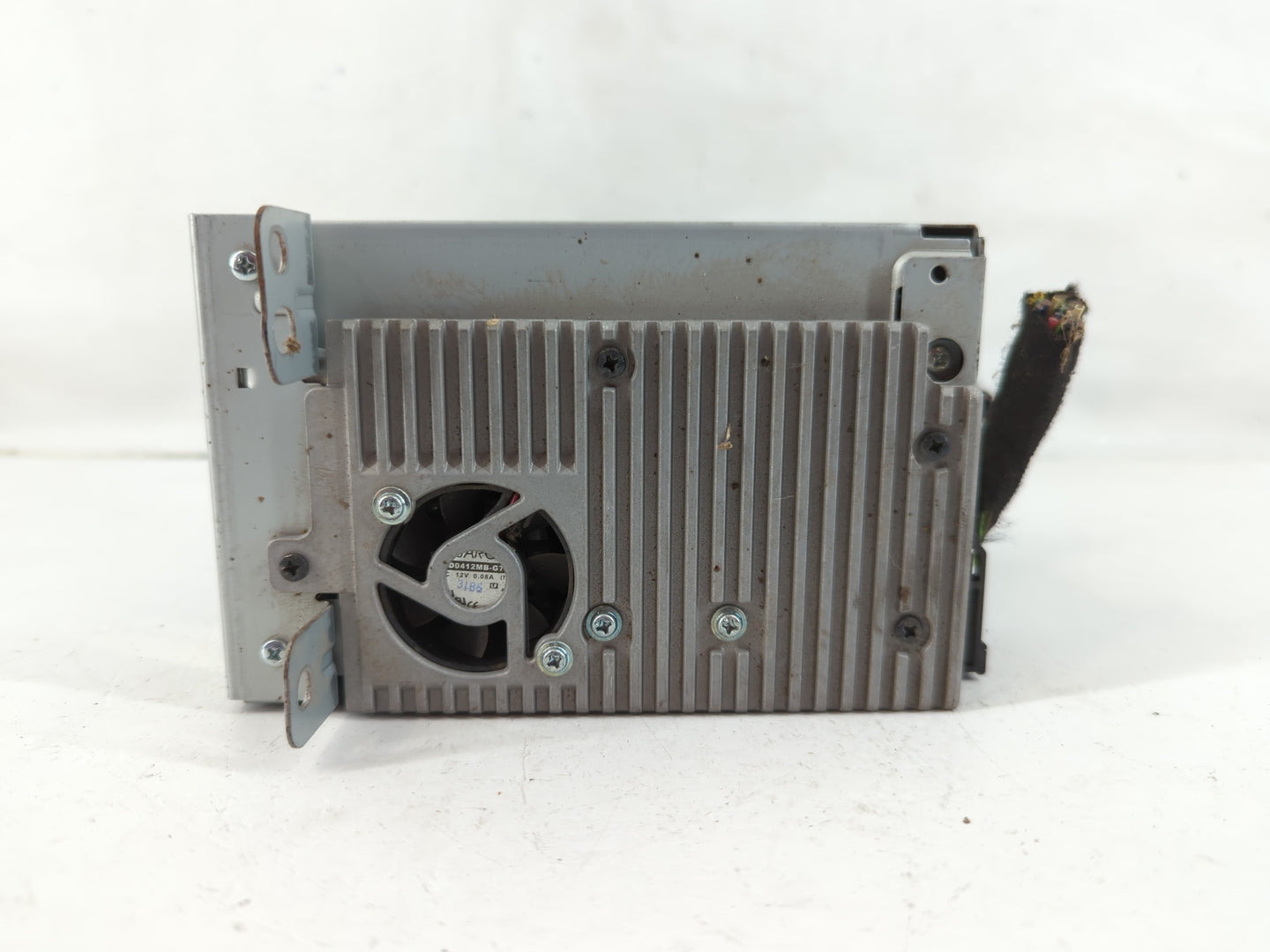 2013 Chevrolet Malibu Radio AM FM Cd Player Receiver Replacement P/N:23140543 Fits OEM Used Auto Parts - Oemusedautoparts1.c