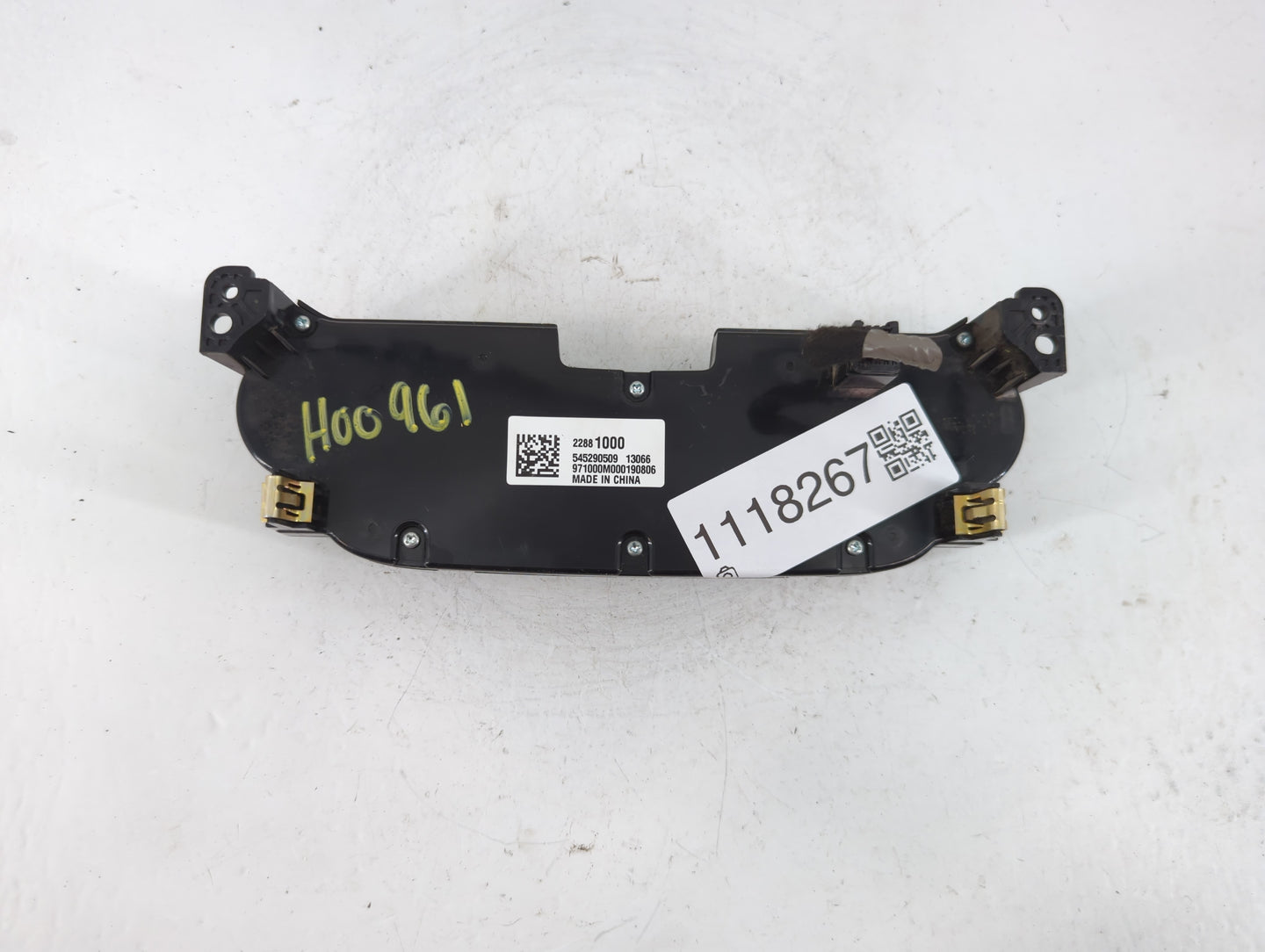 2013 Chevrolet Malibu Radio AM FM Cd Player Receiver Replacement P/N:22881000 Fits OEM Used Auto Parts - Oemusedautoparts1.c