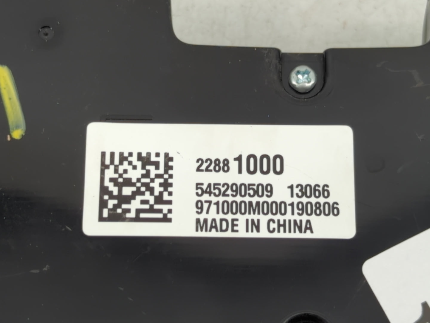 2013 Chevrolet Malibu Radio AM FM Cd Player Receiver Replacement P/N:22881000 Fits OEM Used Auto Parts - Oemusedautoparts1.c