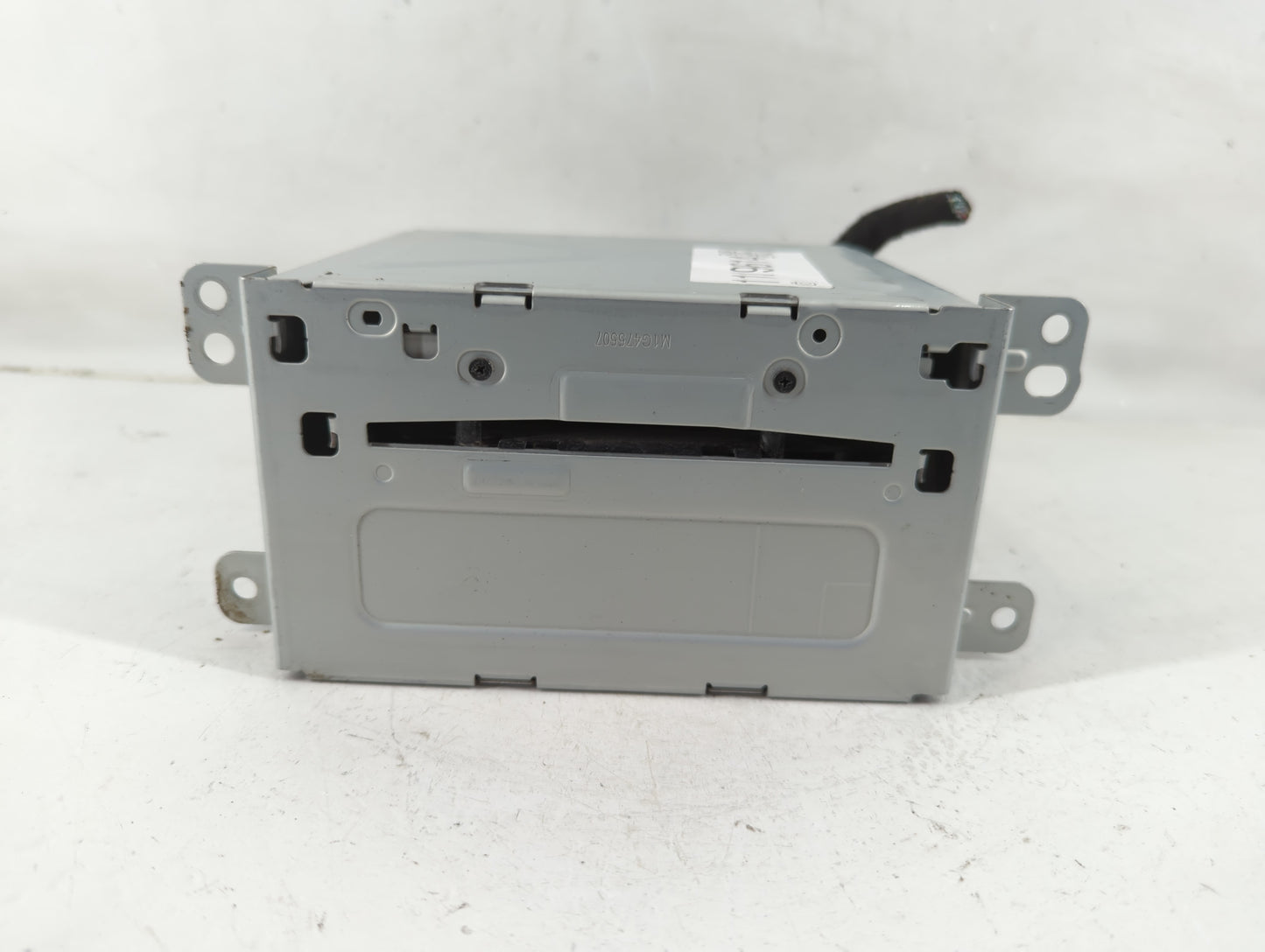2013 Chevrolet Malibu Radio AM FM Cd Player Receiver Replacement P/N:22923802 Fits OEM Used Auto Parts - Oemusedautoparts1.c