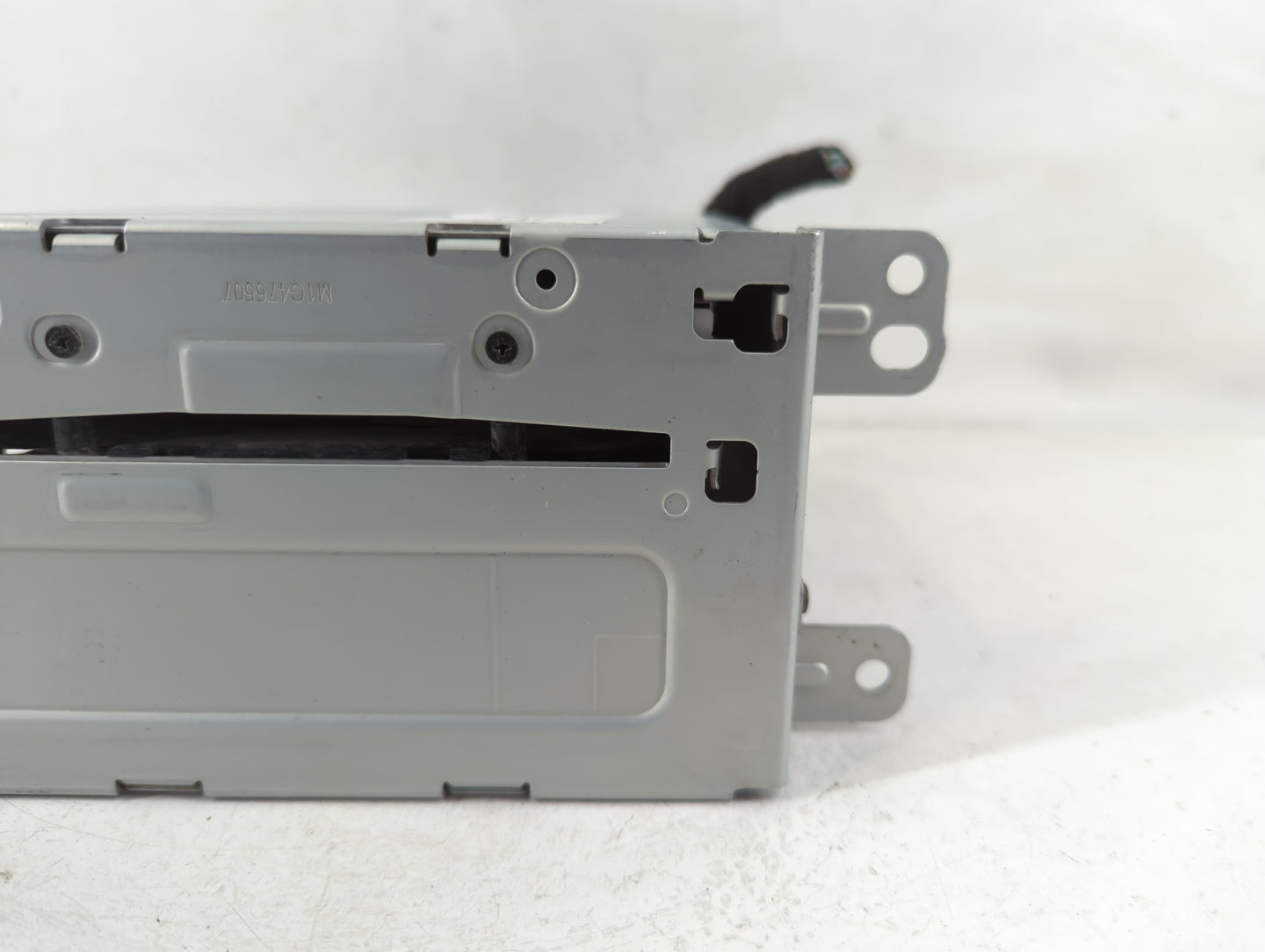 2013 Chevrolet Malibu Radio AM FM Cd Player Receiver Replacement P/N:22923802 Fits OEM Used Auto Parts - Oemusedautoparts1.c