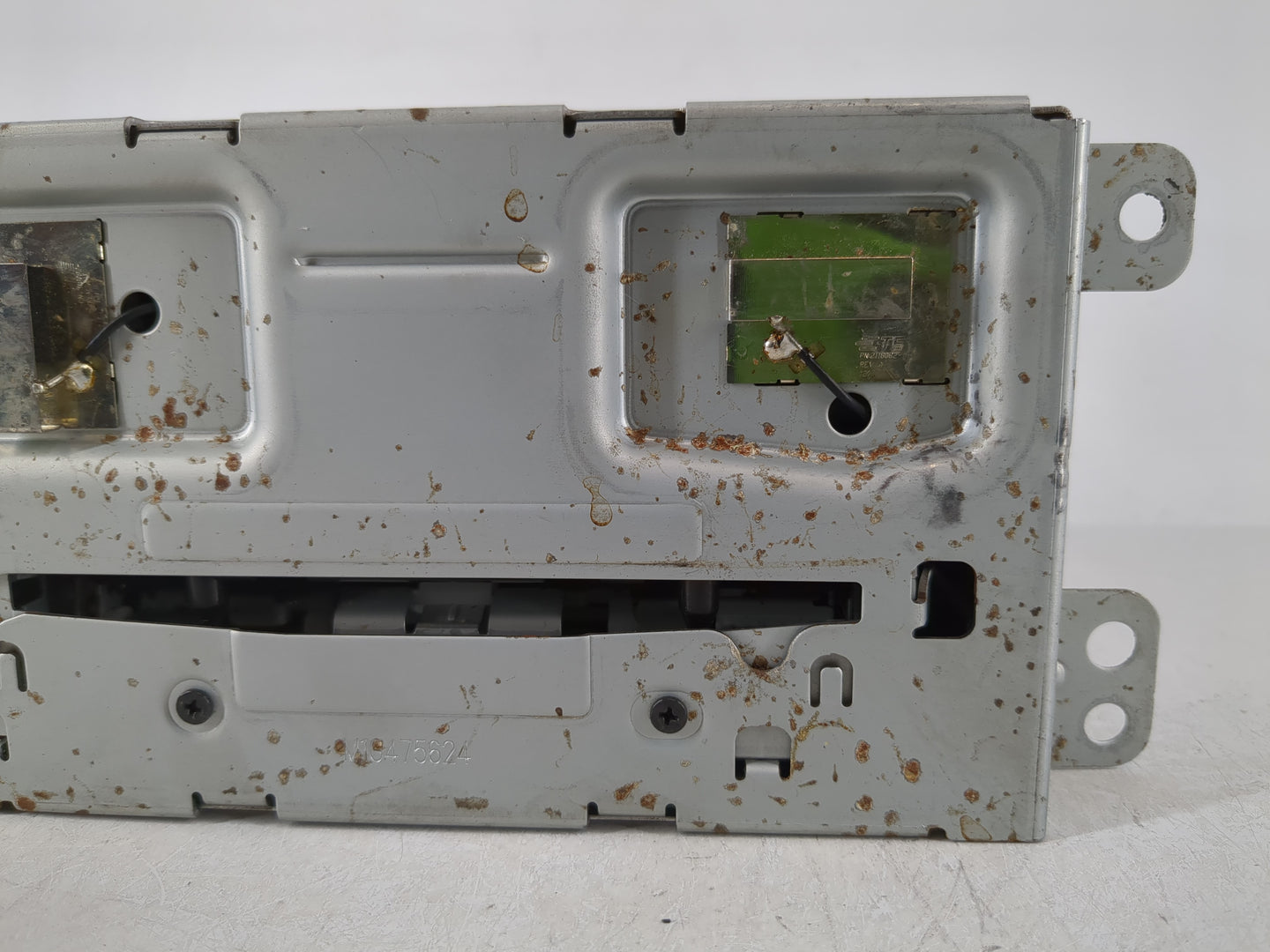 2013 Chevrolet Malibu Radio AM FM Cd Player Receiver Replacement P/N:23140543 Fits OEM Used Auto Parts - Oemusedautoparts1.c