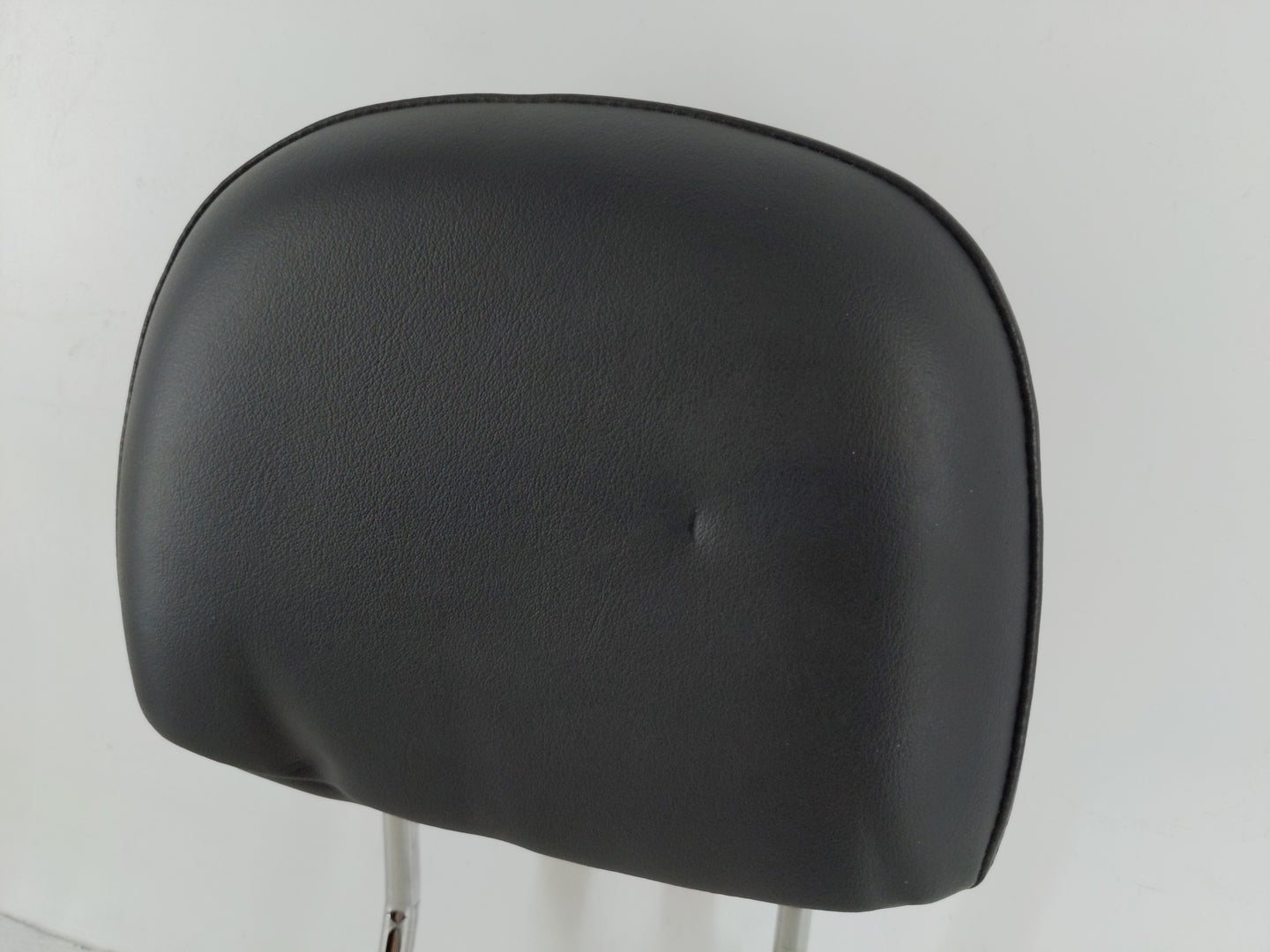 2013 Chevrolet Malibu Headrest Head Rest Front Driver Passenger Seat - Oemusedautoparts1.com
