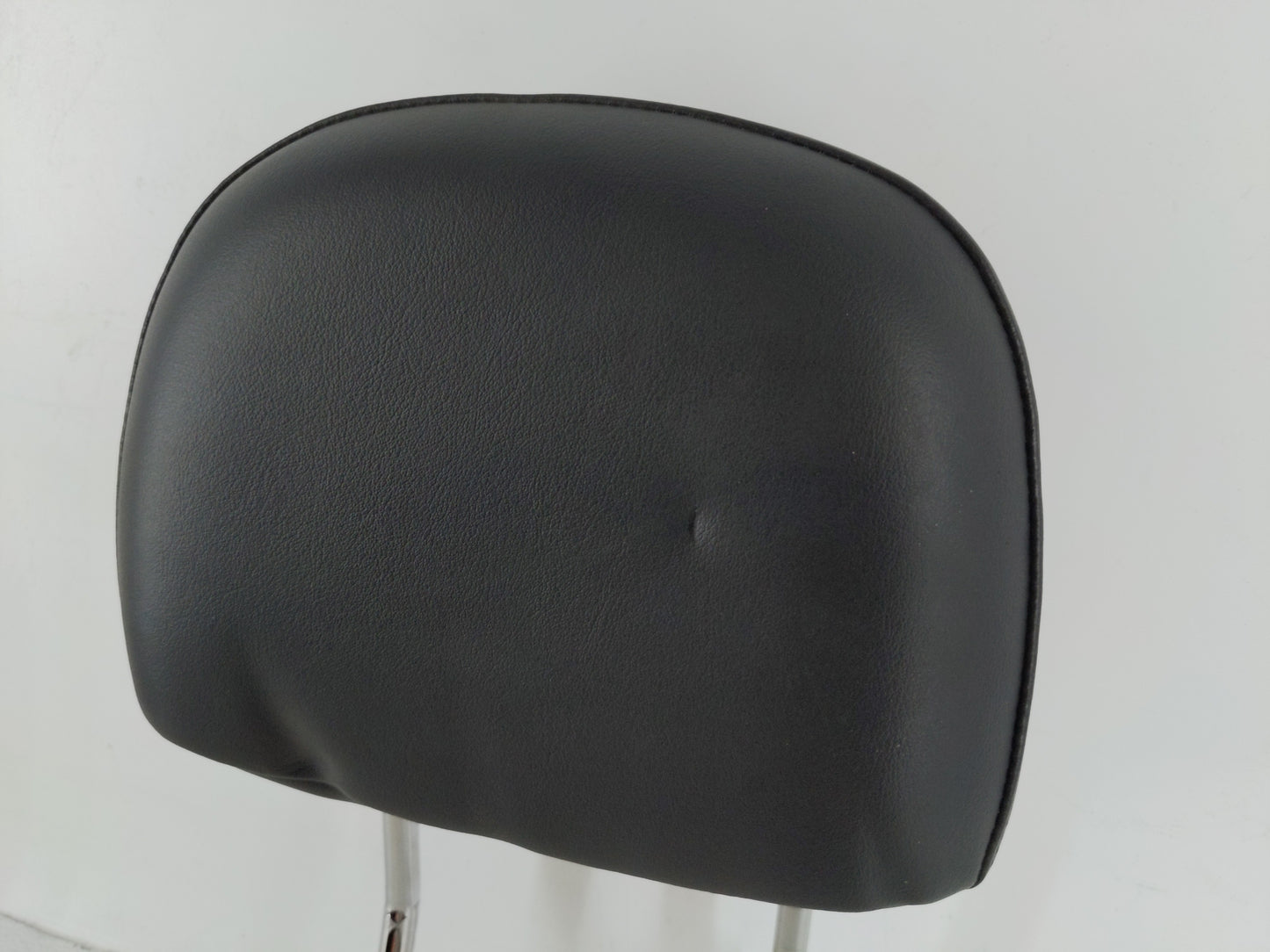 2013 Chevrolet Malibu Headrest Head Rest Front Driver Passenger Seat - Oemusedautoparts1.com