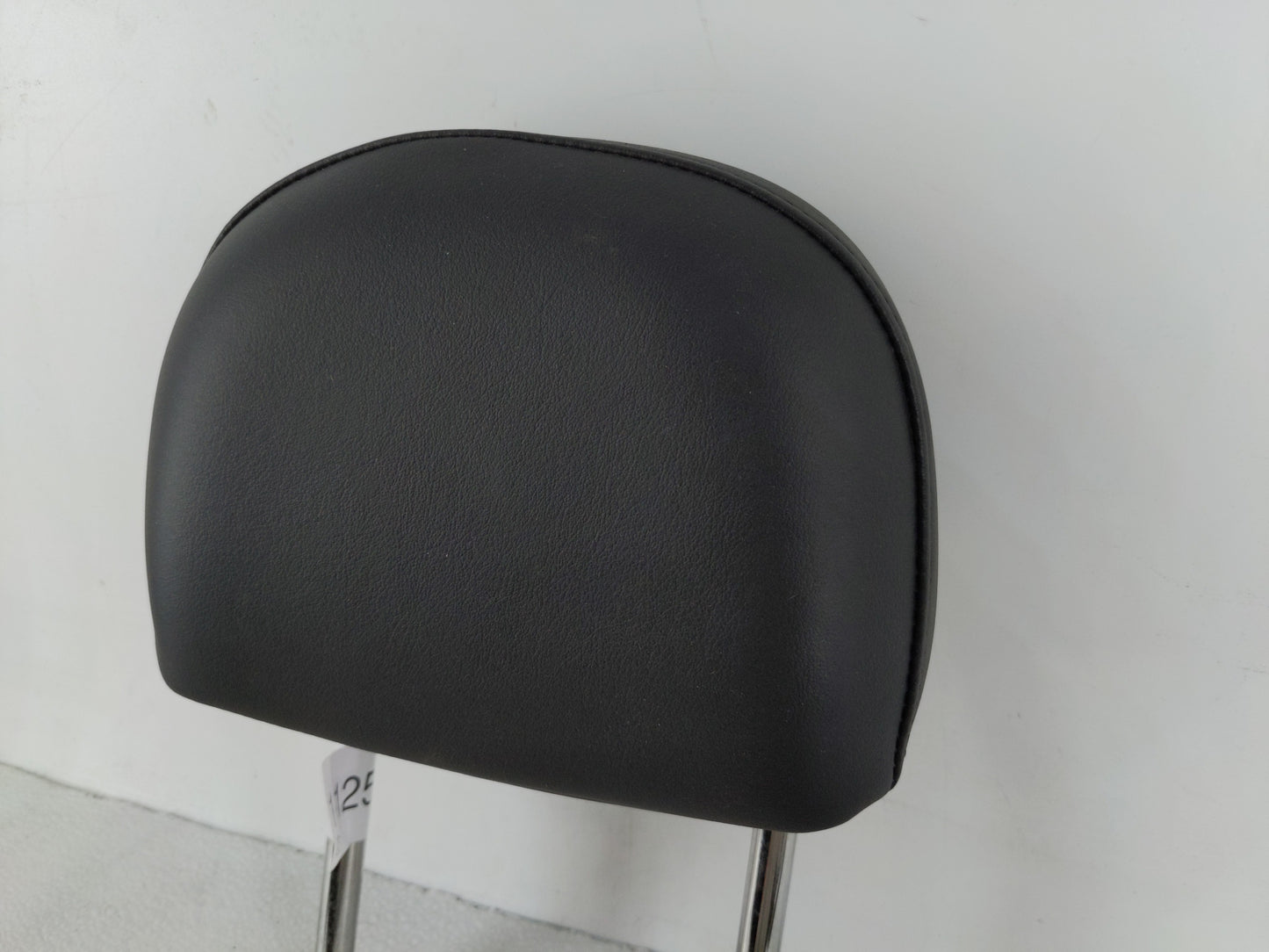 2013 Chevrolet Malibu Headrest Head Rest Rear Seat Fits OEM Used Auto Parts - Oemusedautoparts1.com