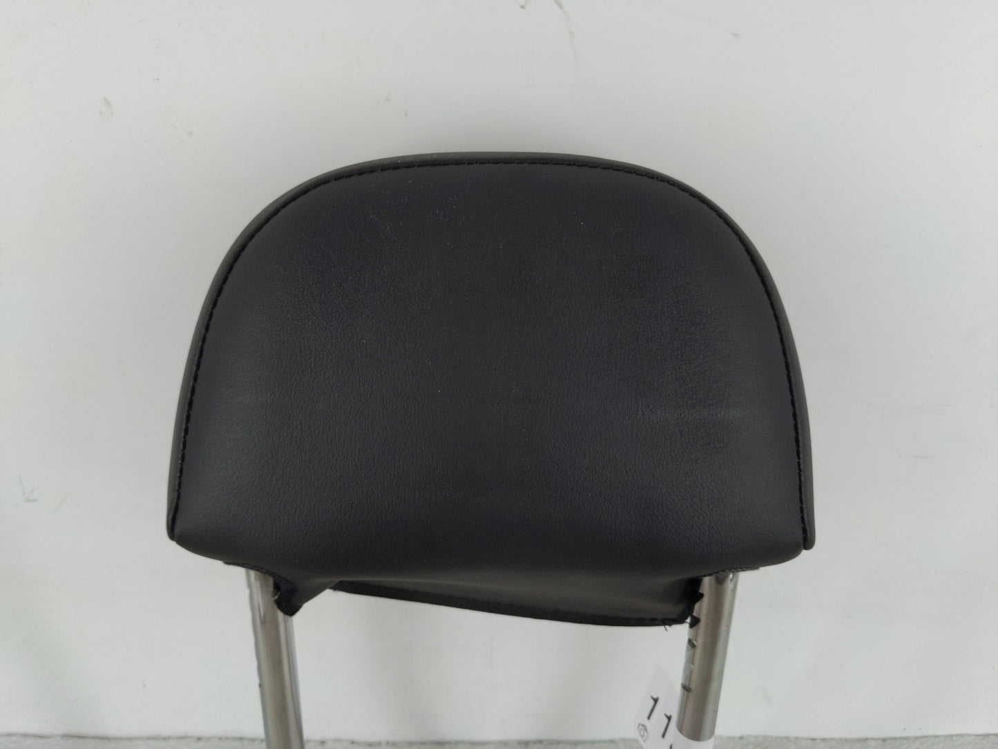 2013 Chevrolet Malibu Headrest Head Rest Rear Seat Fits OEM Used Auto Parts - Oemusedautoparts1.com