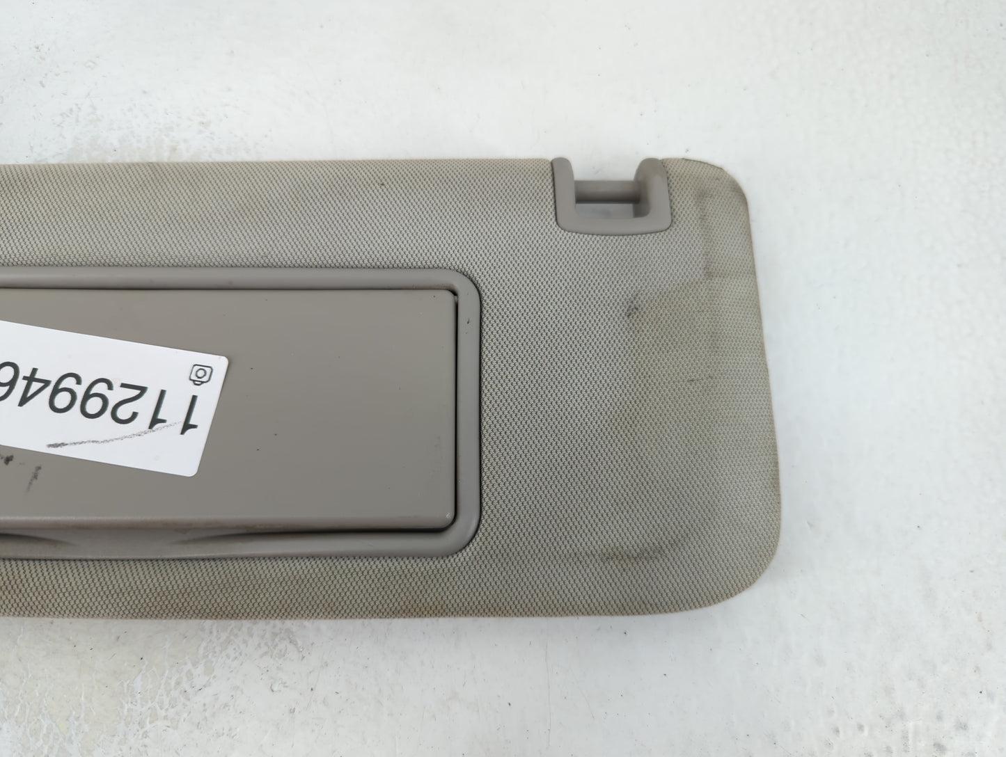 2013-2016 Chevrolet Malibu Sun Visor Shade Replacement Driver Left Mirror Fits Fits 2013 2014 2015 2016 OEM Used Auto Parts 