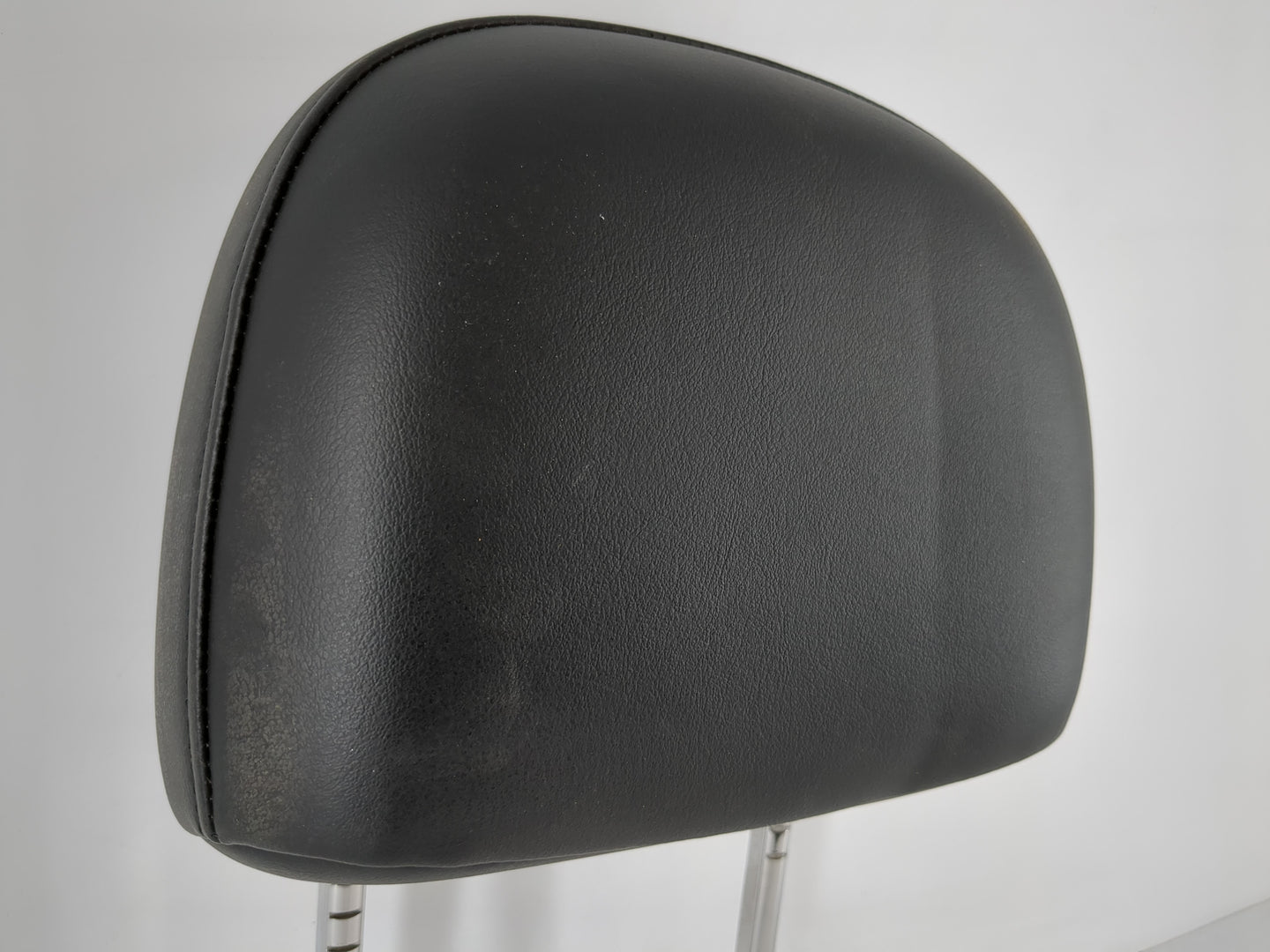 2013 Chevrolet Malibu Headrest Head Rest Front Driver Passenger Seat Fits OEM Used Auto Parts - Oemusedautoparts1.com
