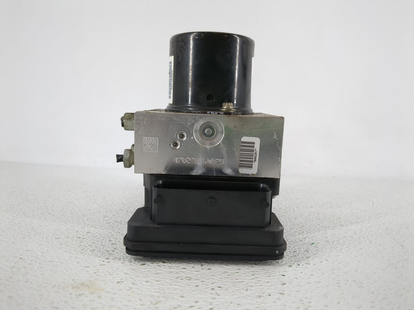2013-2016 Chevrolet Malibu ABS Pump Control Module Replacement P/N:22971448 Fits Fits 2012 2013 2014 2015 2016 OEM Used Auto