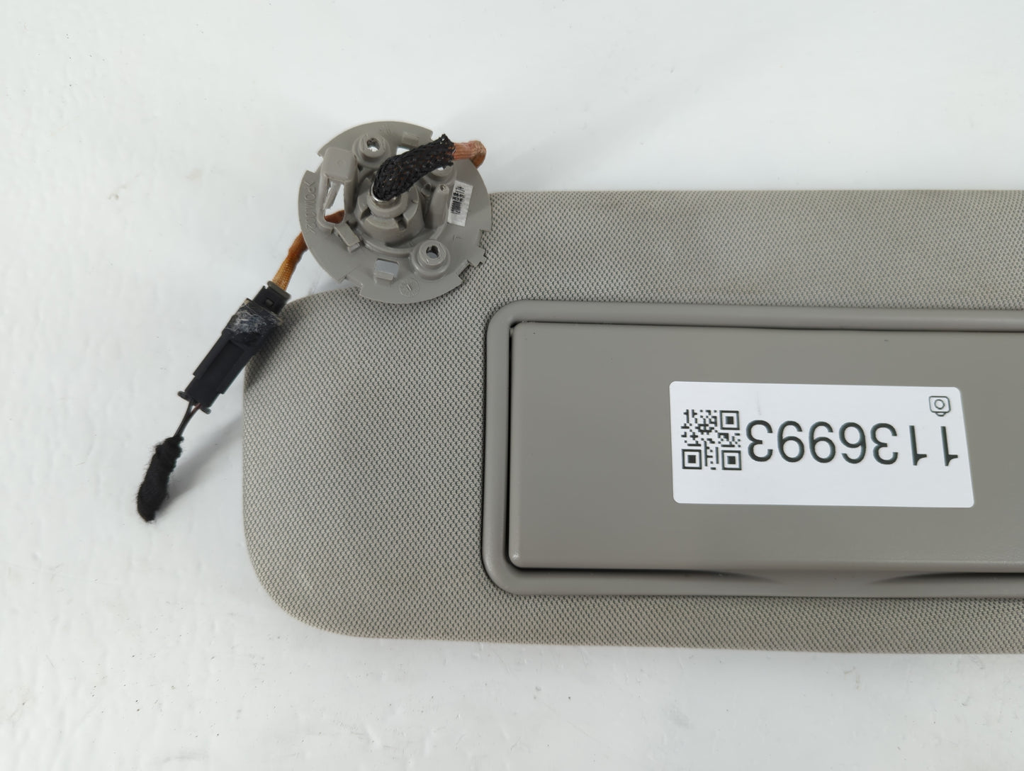 2013-2016 Chevrolet Malibu Sun Visor Shade Replacement Driver Left Mirror Fits Fits 2013 2014 2015 2016 OEM Used Auto Parts 