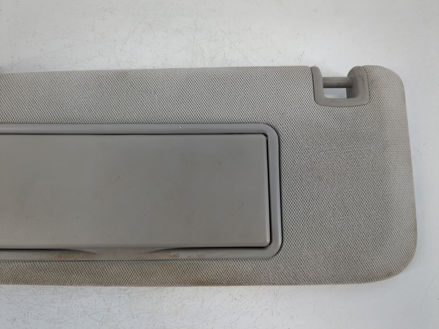 2013-2016 Chevrolet Malibu Sun Visor Shade Replacement Driver Left Mirror Fits Fits 2013 2014 2015 2016 OEM Used Auto Parts 