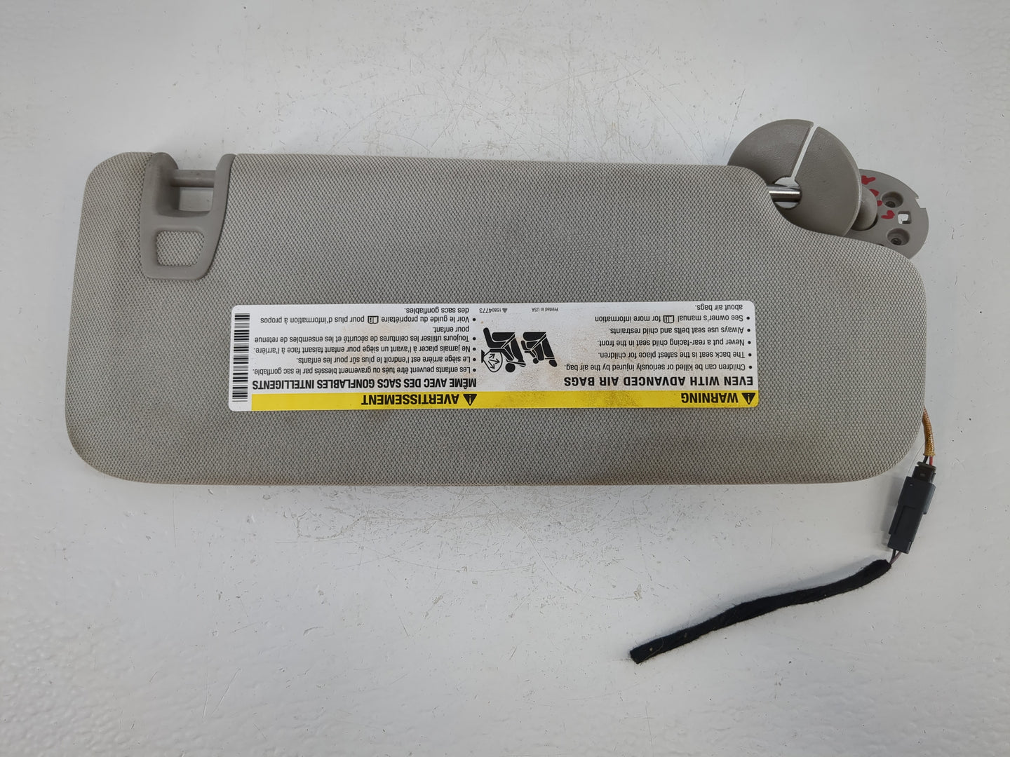 2013-2016 Chevrolet Malibu Sun Visor Shade Replacement Driver Left Mirror Fits Fits 2013 2014 2015 2016 OEM Used Auto Parts 