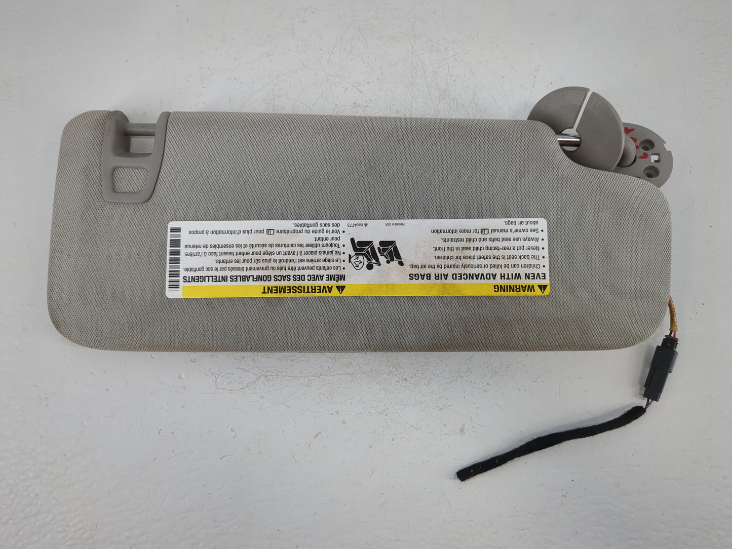 2013-2016 Chevrolet Malibu Sun Visor Shade Replacement Driver Left Mirror Fits Fits 2013 2014 2015 2016 OEM Used Auto Parts 