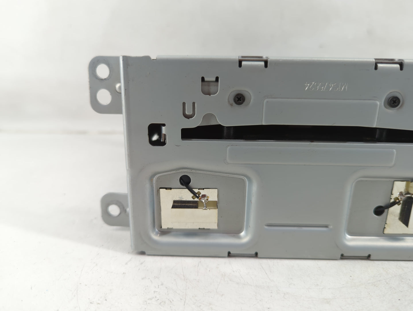 2013 Chevrolet Malibu Radio AM FM Cd Player Receiver Replacement P/N:22980112 Fits OEM Used Auto Parts - Oemusedautoparts1.c