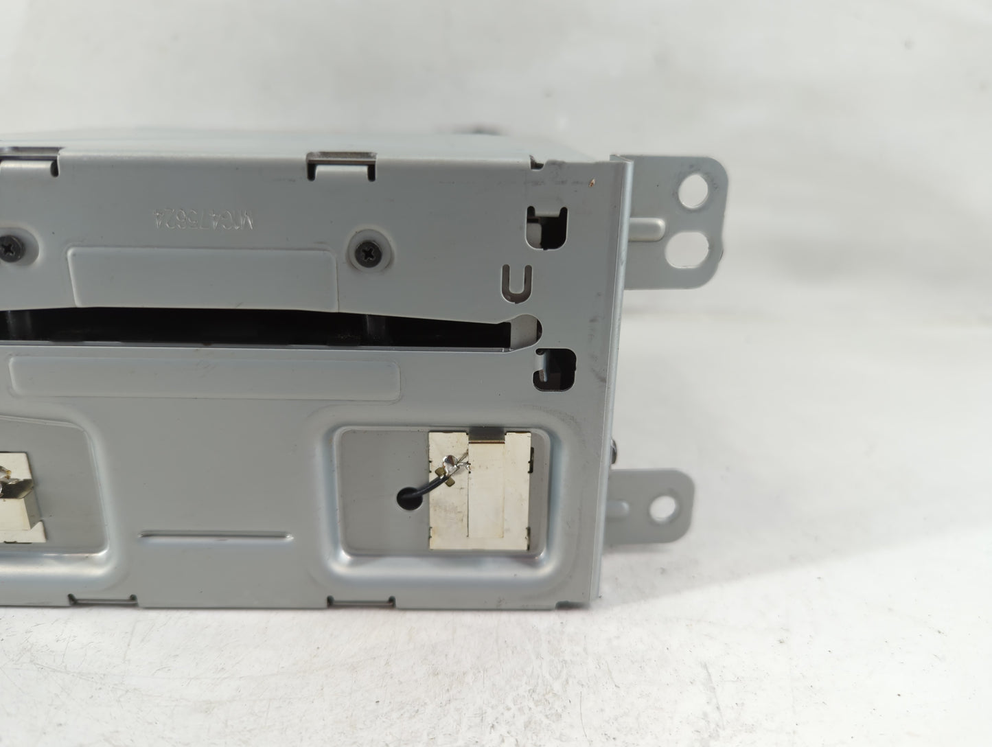 2013 Chevrolet Malibu Radio AM FM Cd Player Receiver Replacement P/N:22980112 Fits OEM Used Auto Parts - Oemusedautoparts1.c