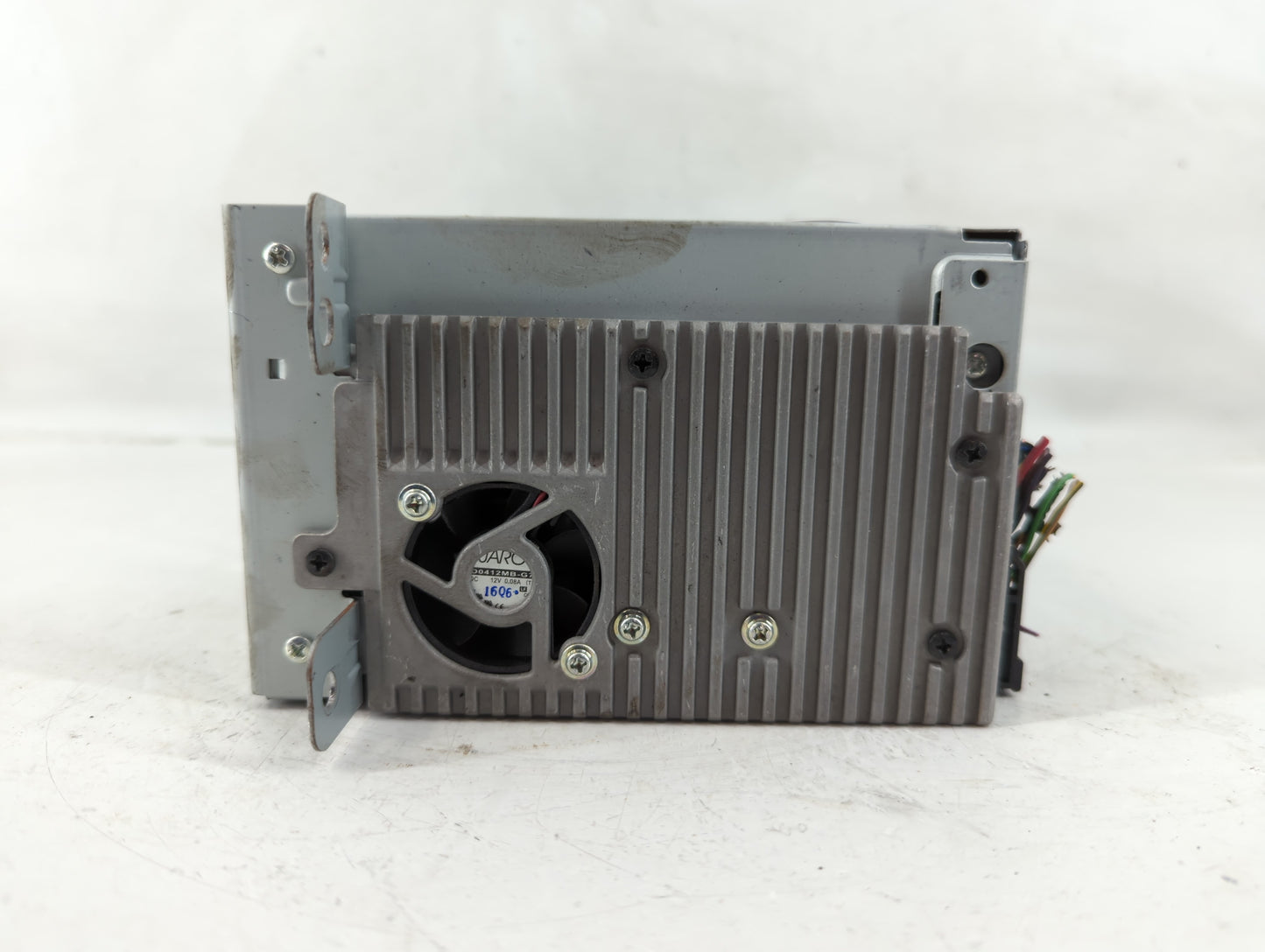 2013 Chevrolet Malibu Radio AM FM Cd Player Receiver Replacement P/N:22911992 Fits OEM Used Auto Parts - Oemusedautoparts1.c