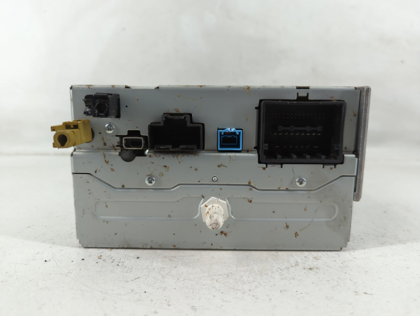 2013 Chevrolet Malibu Radio AM FM Cd Player Receiver Replacement P/N:23140543 Fits OEM Used Auto Parts - Oemusedautoparts1.c