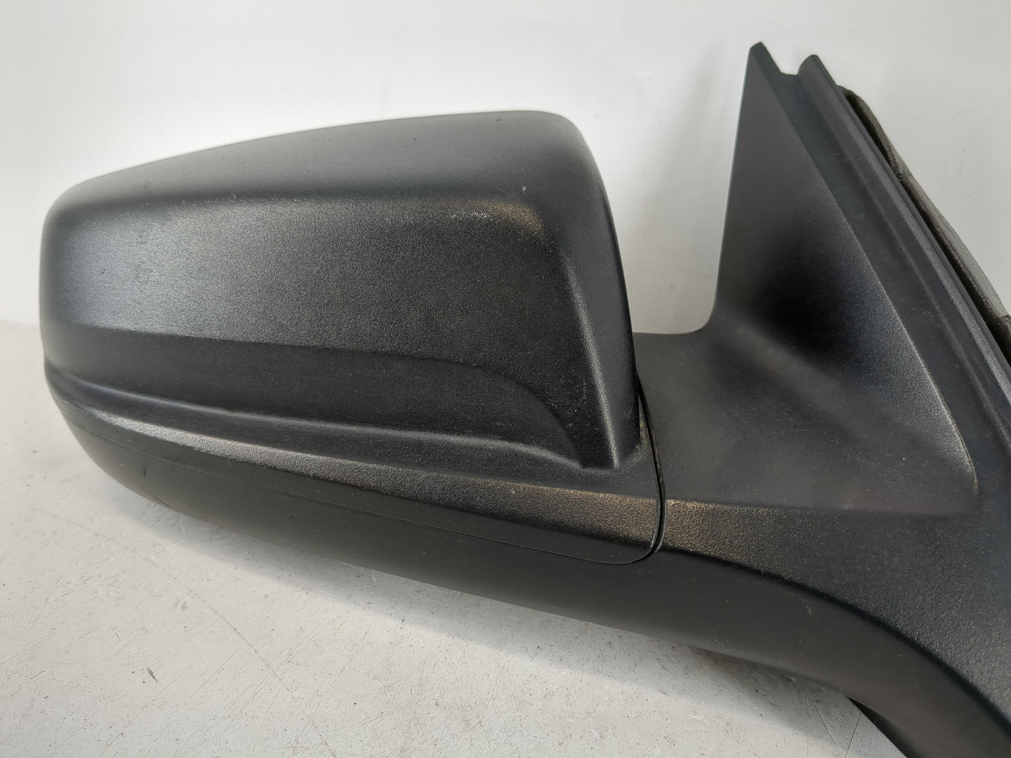 2013 Chevrolet Malibu Passenger Side View Mirror - Right Door Mirror OEM Used - Oemusedautoparts1.com
