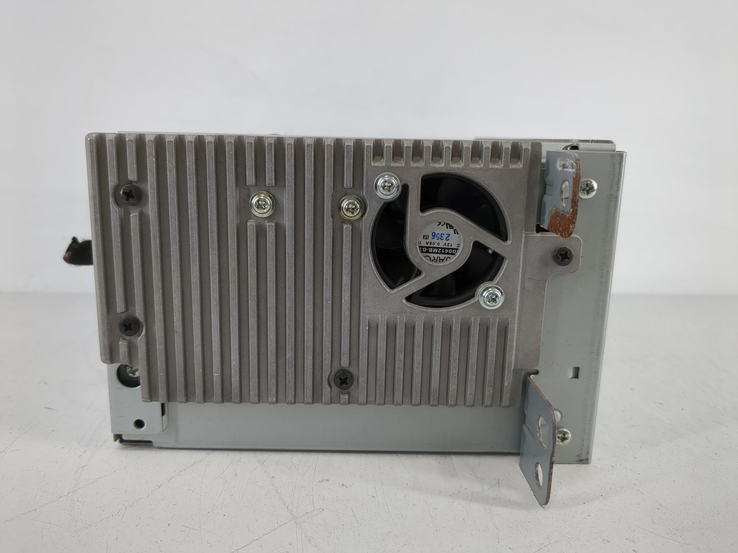2013 Chevrolet Malibu Radio AM FM Cd Player Receiver Replacement P/N:22989453 22 886 728 Fits OEM Used Auto Parts - Oemuseda