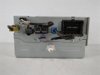 2013 Chevrolet Malibu Radio AM FM Cd Player Receiver Replacement P/N:22989453 22 886 728 Fits OEM Used Auto Parts - Oemuseda