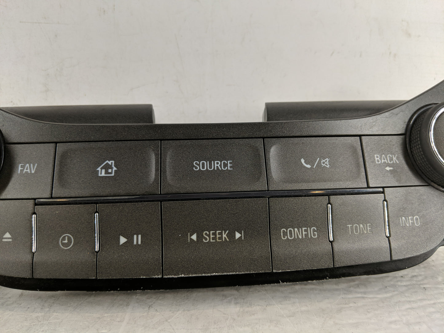 2013 Chevrolet Malibu Radio AM FM Cd Player Receiver Replacement P/N:22881000 Fits OEM Used Auto Parts - Oemusedautoparts1.c