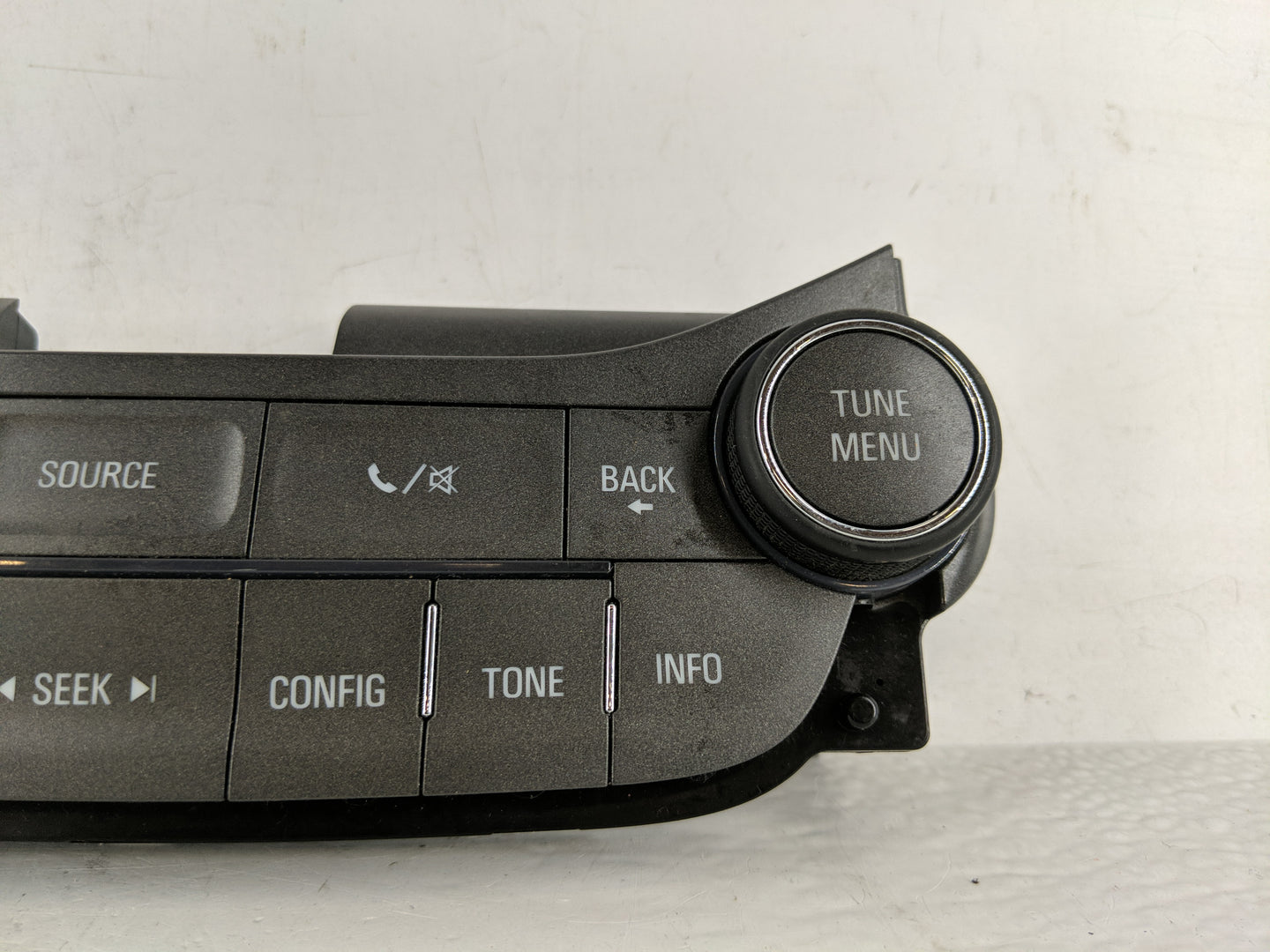 2013-2013 Chevrolet Malibu Radio Control Panel - Oemusedautoparts1.com