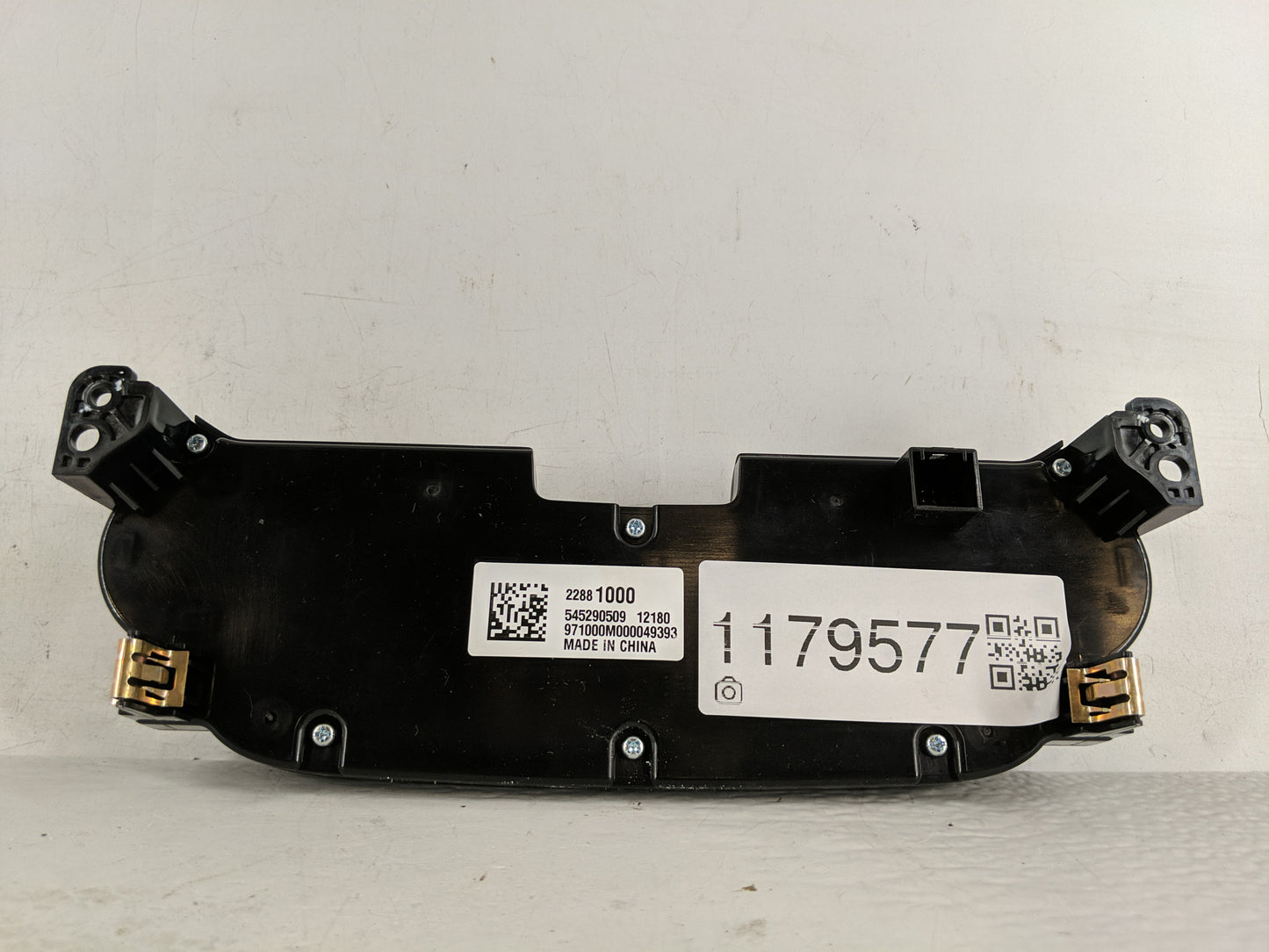2013-2013 Chevrolet Malibu Radio Control Panel - Oemusedautoparts1.com
