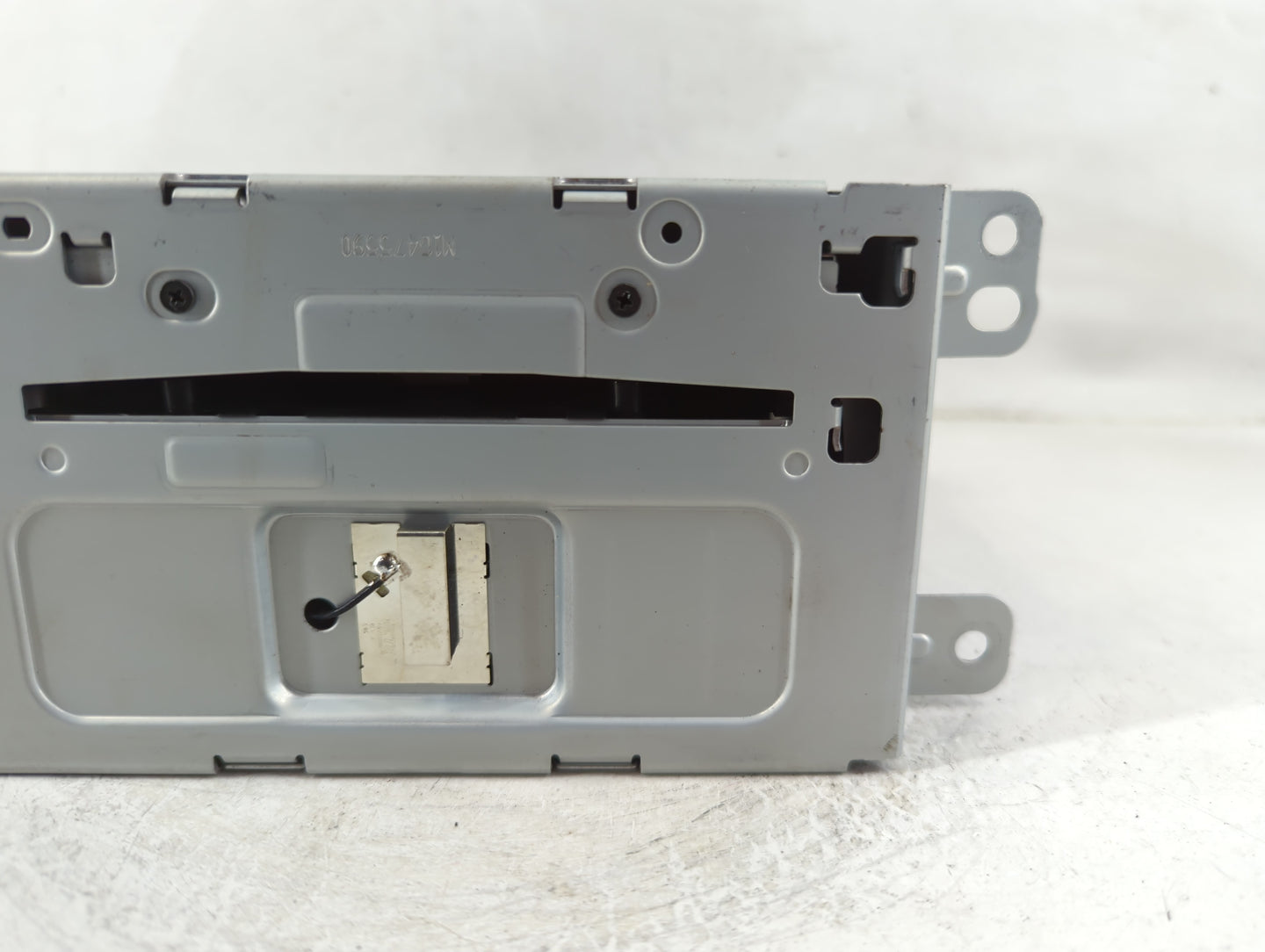 2013 Chevrolet Malibu Radio AM FM Cd Player Receiver Replacement P/N:22925286 Fits OEM Used Auto Parts - Oemusedautoparts1.c