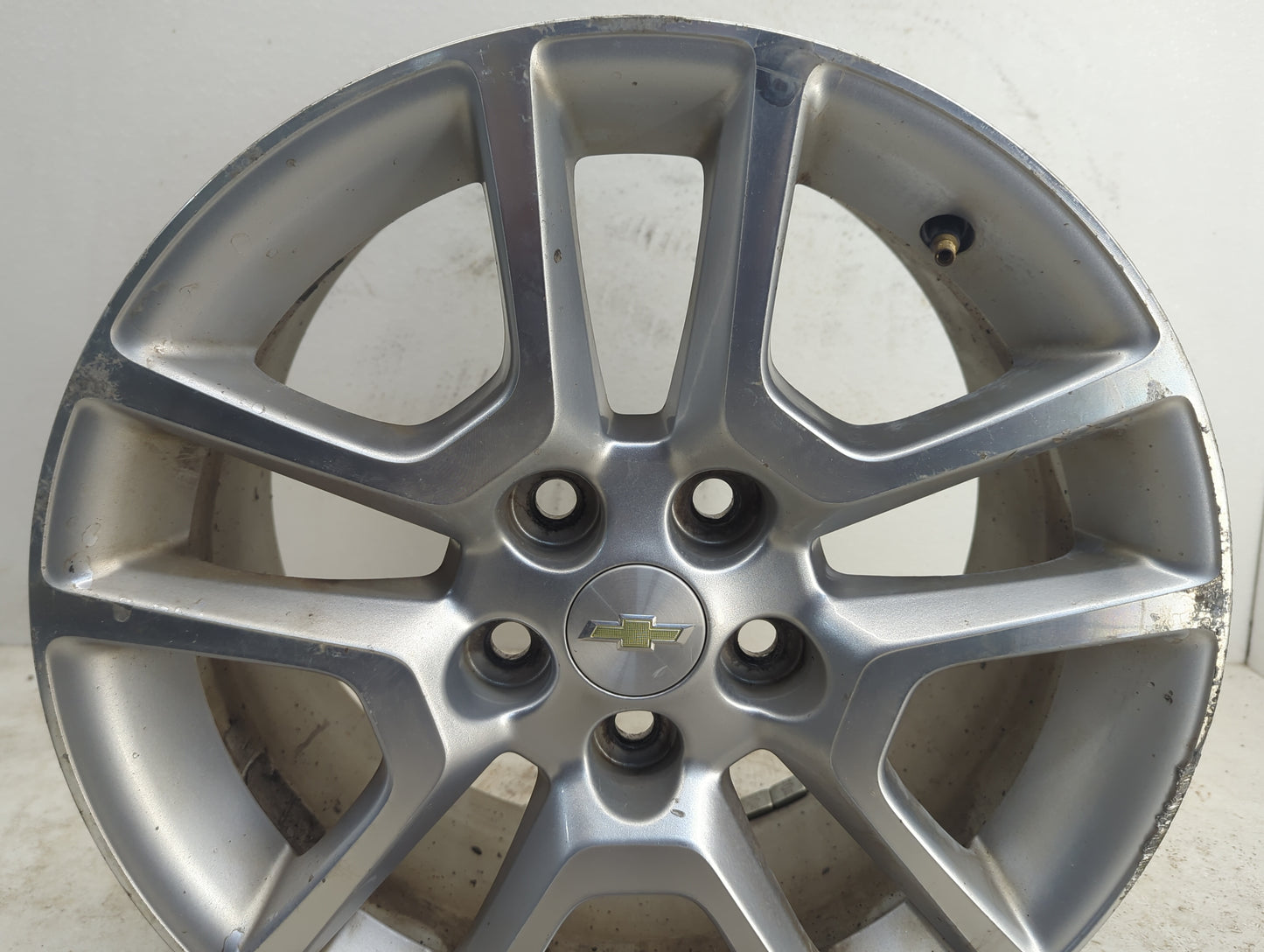 2013-2014 Chevrolet Malibu Oem Wheel Rim - Oemusedautoparts1.com