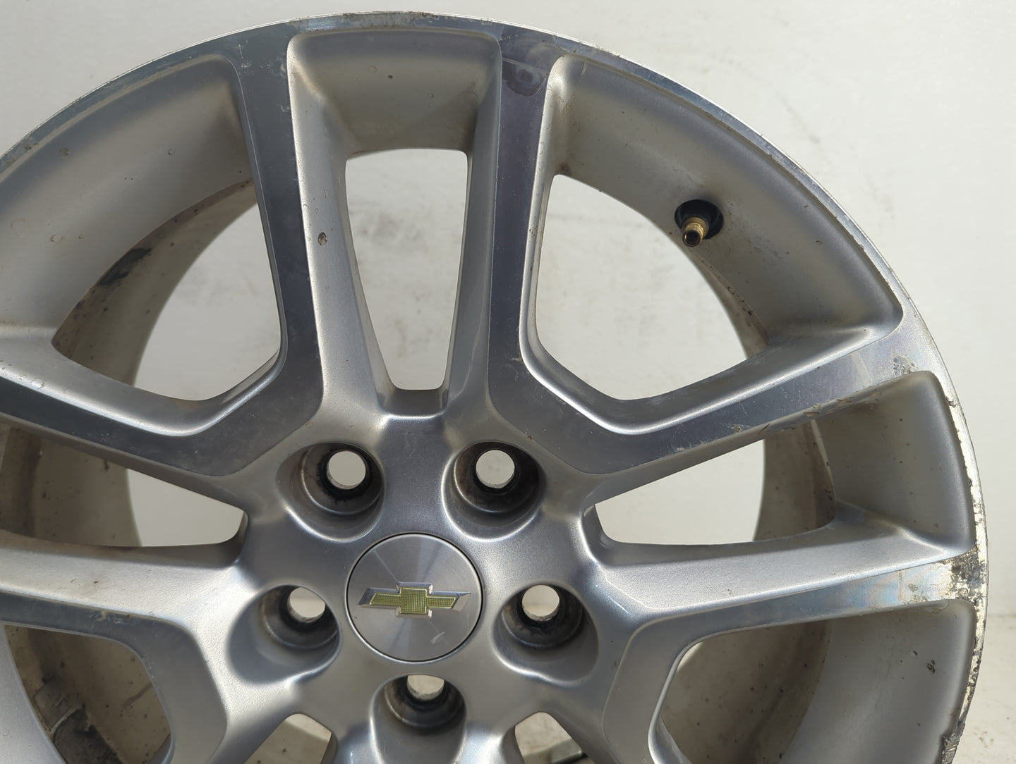 2013-2014 Chevrolet Malibu Oem Wheel Rim - Oemusedautoparts1.com