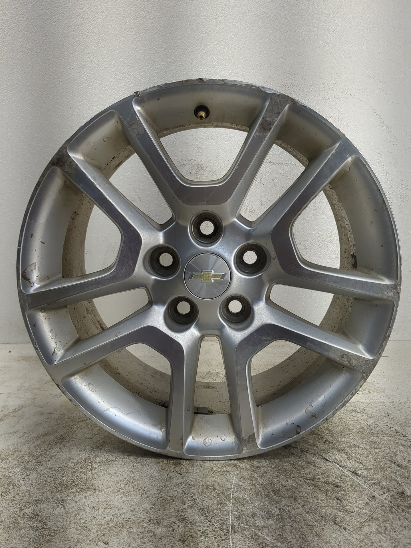 2013-2013 Chevrolet Malibu Oem Wheel Rim - Oemusedautoparts1.com