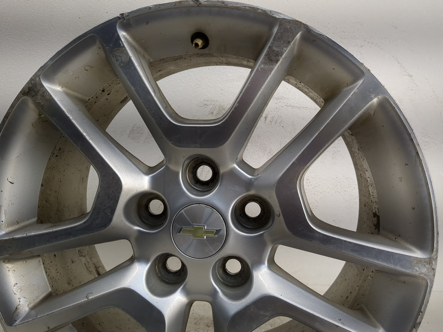2013-2013 Chevrolet Malibu Oem Wheel Rim - Oemusedautoparts1.com