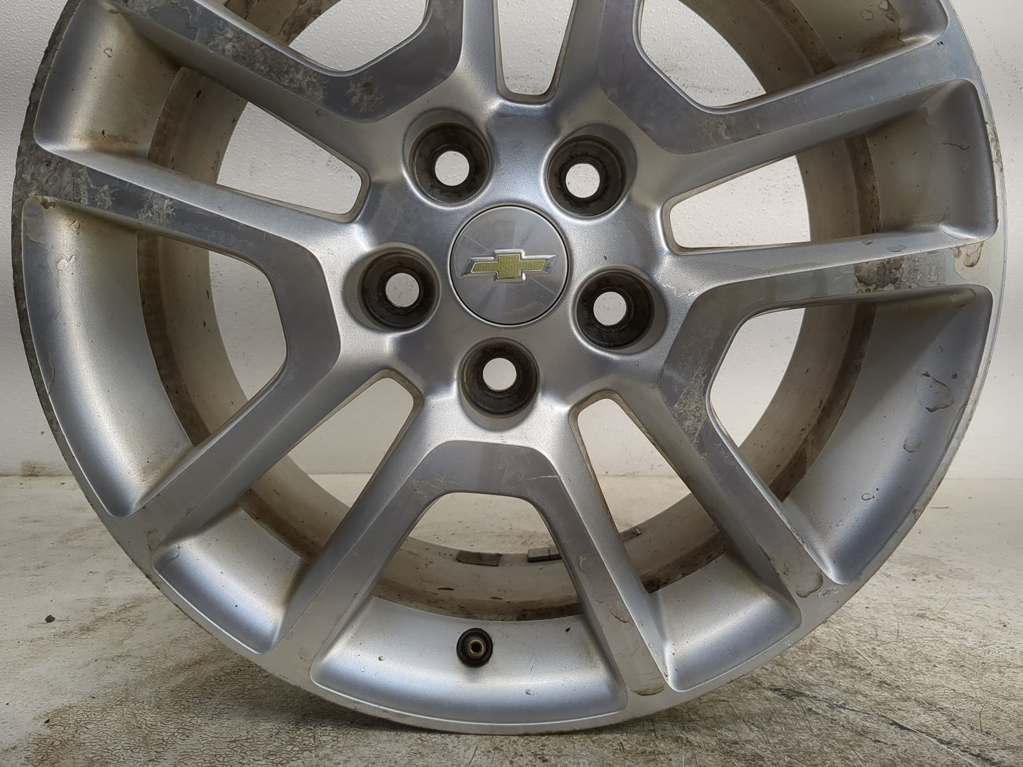 2013-2014 Chevrolet Malibu Oem Wheel Rim - Oemusedautoparts1.com
