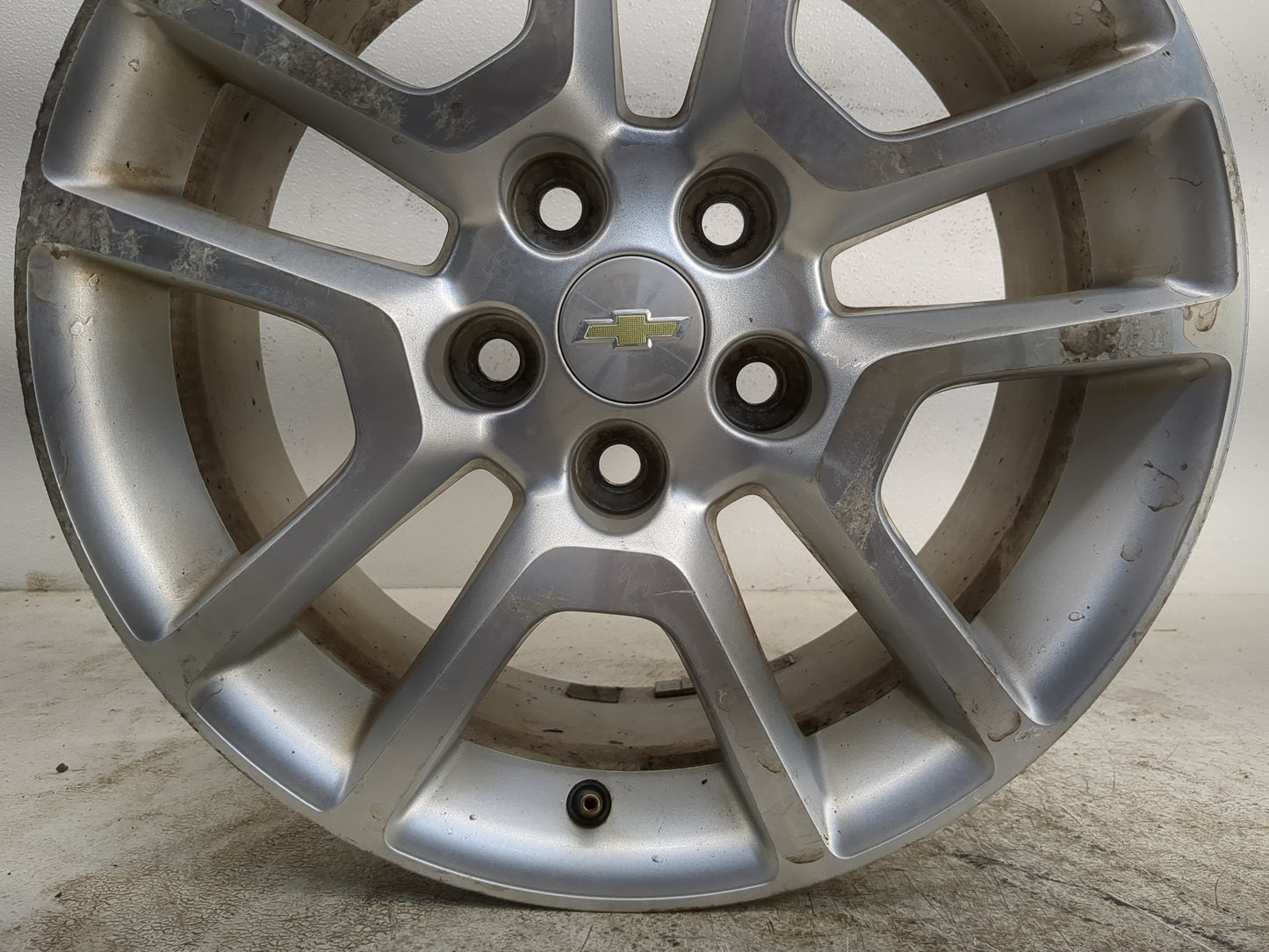 2013-2014 Chevrolet Malibu Oem Wheel Rim - Oemusedautoparts1.com