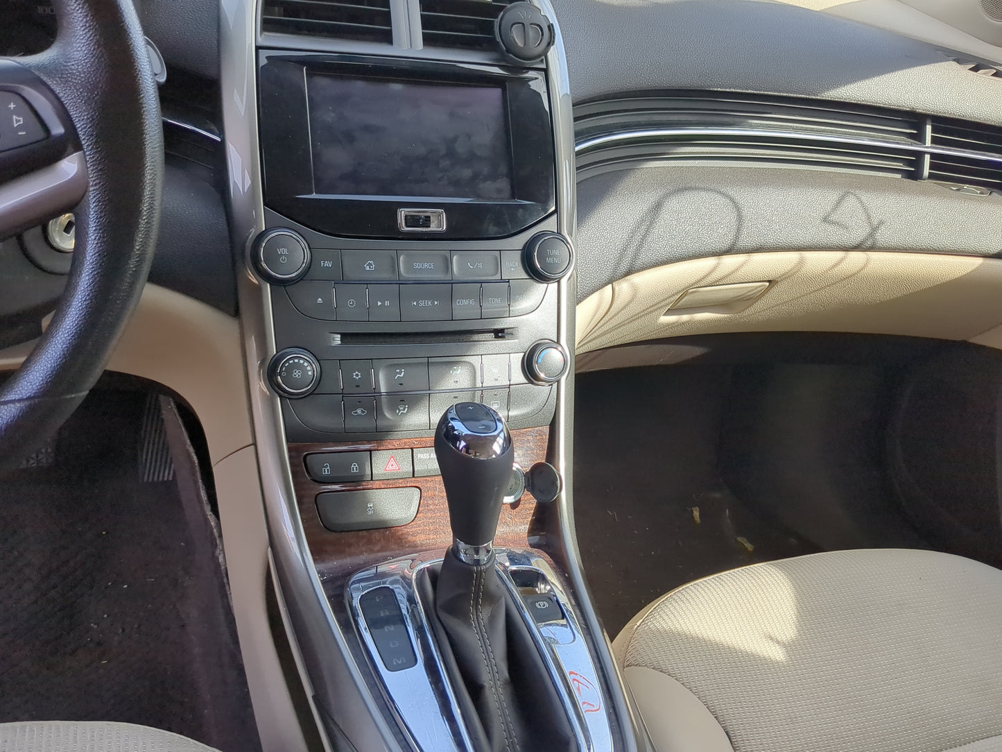 2013 Chevrolet Malibu Climate Control Module Temperature AC/Heater Replacement Fits OEM Used Auto Parts - Oemusedautoparts1.