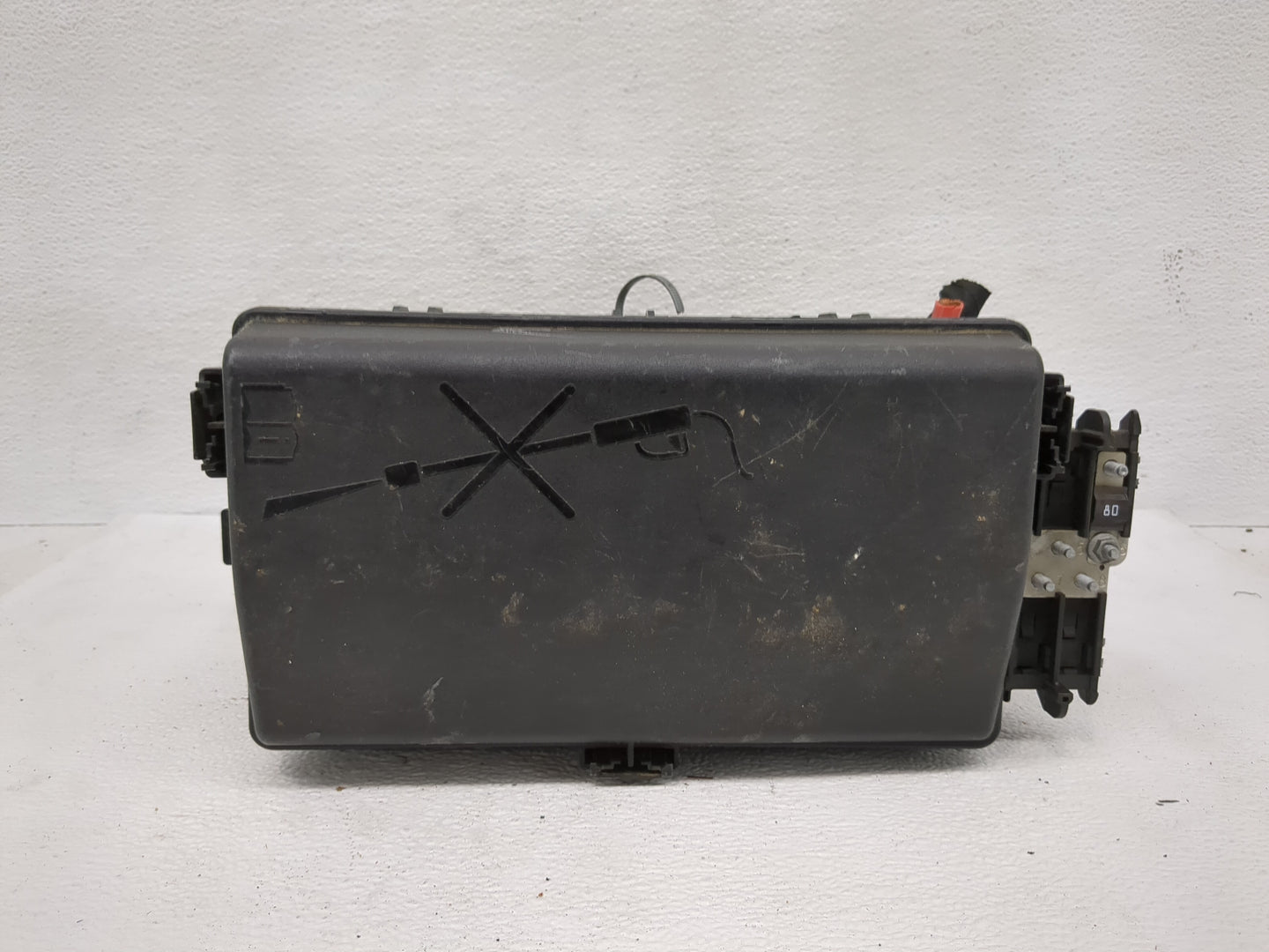 2013 Chevrolet Malibu Fusebox Fuse Box Panel Relay Module P/N:592914 7320U, 23487320-01 Fits OEM Used Auto Parts - Oemusedau