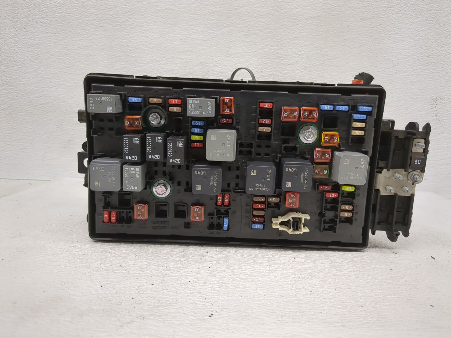 2013 Chevrolet Malibu Fusebox Fuse Box Panel Relay Module P/N:592914 7320U, 23487320-01 Fits OEM Used Auto Parts - Oemusedau